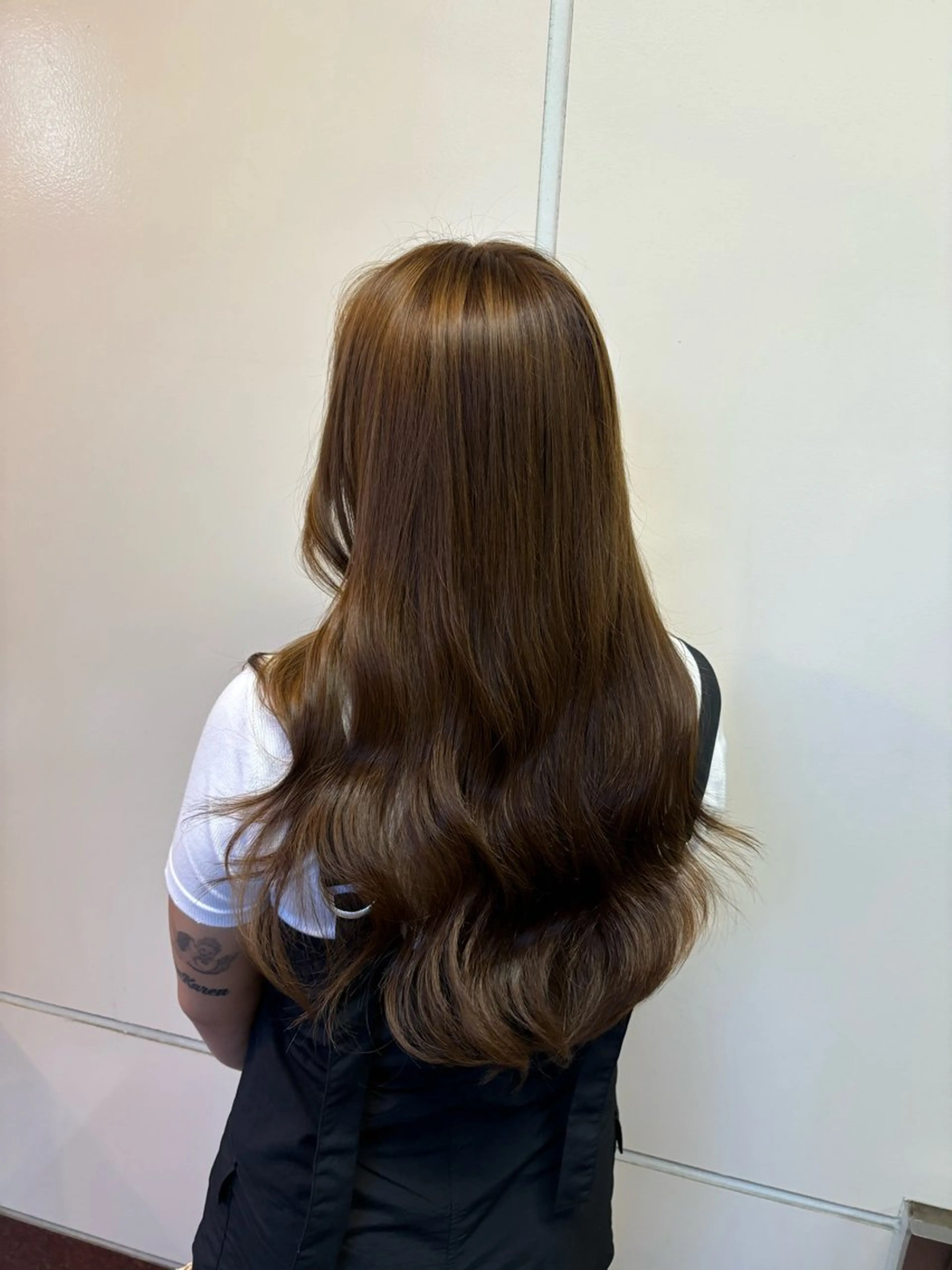 ロング カラー トリートメント カット ヘアカラー 羽エクステ/シール エクステ/横浜駅5分のヘアスタイル