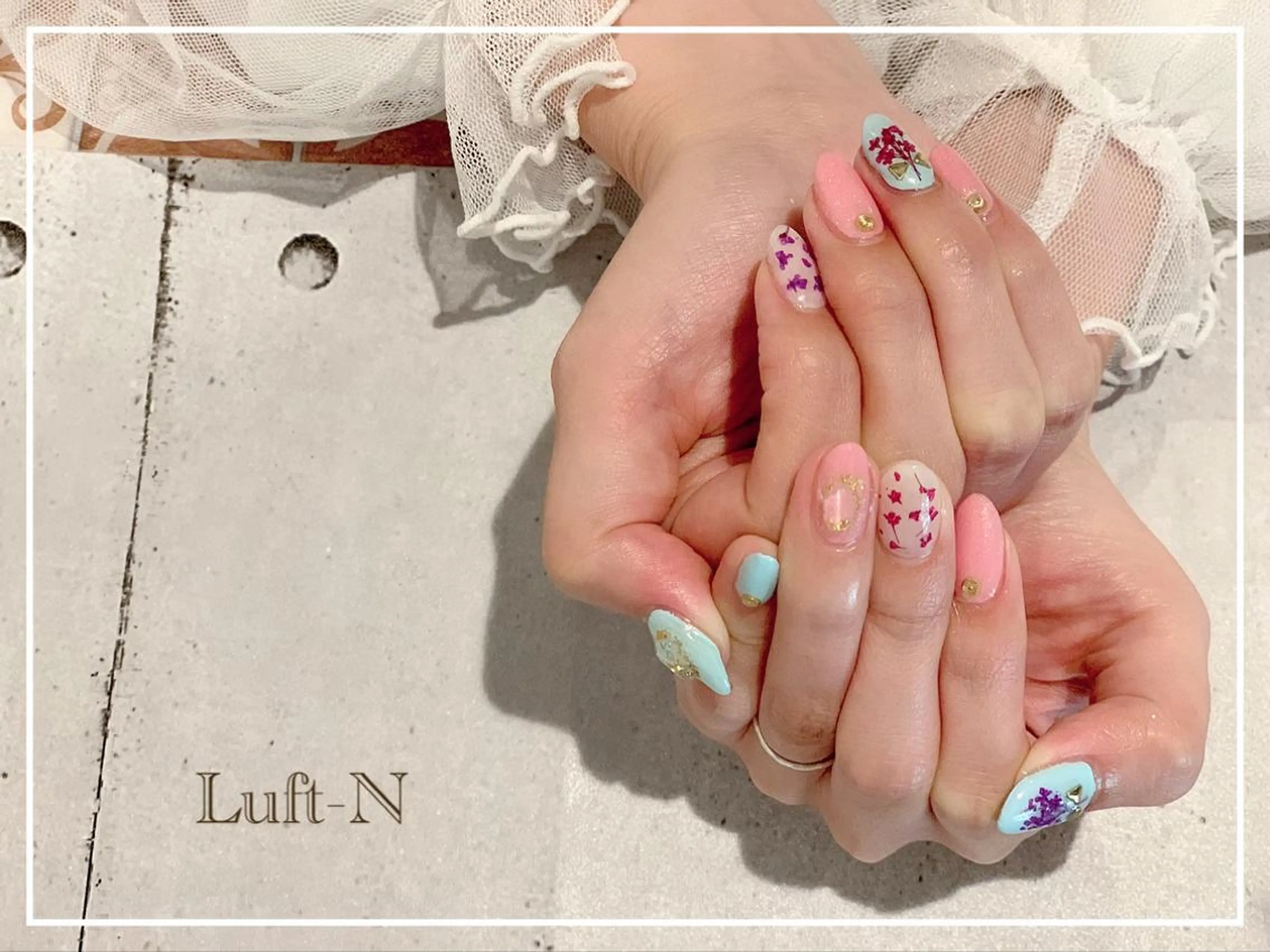 ネイル Nail's Cecile所属・Cecile Rieのネイルデザイン