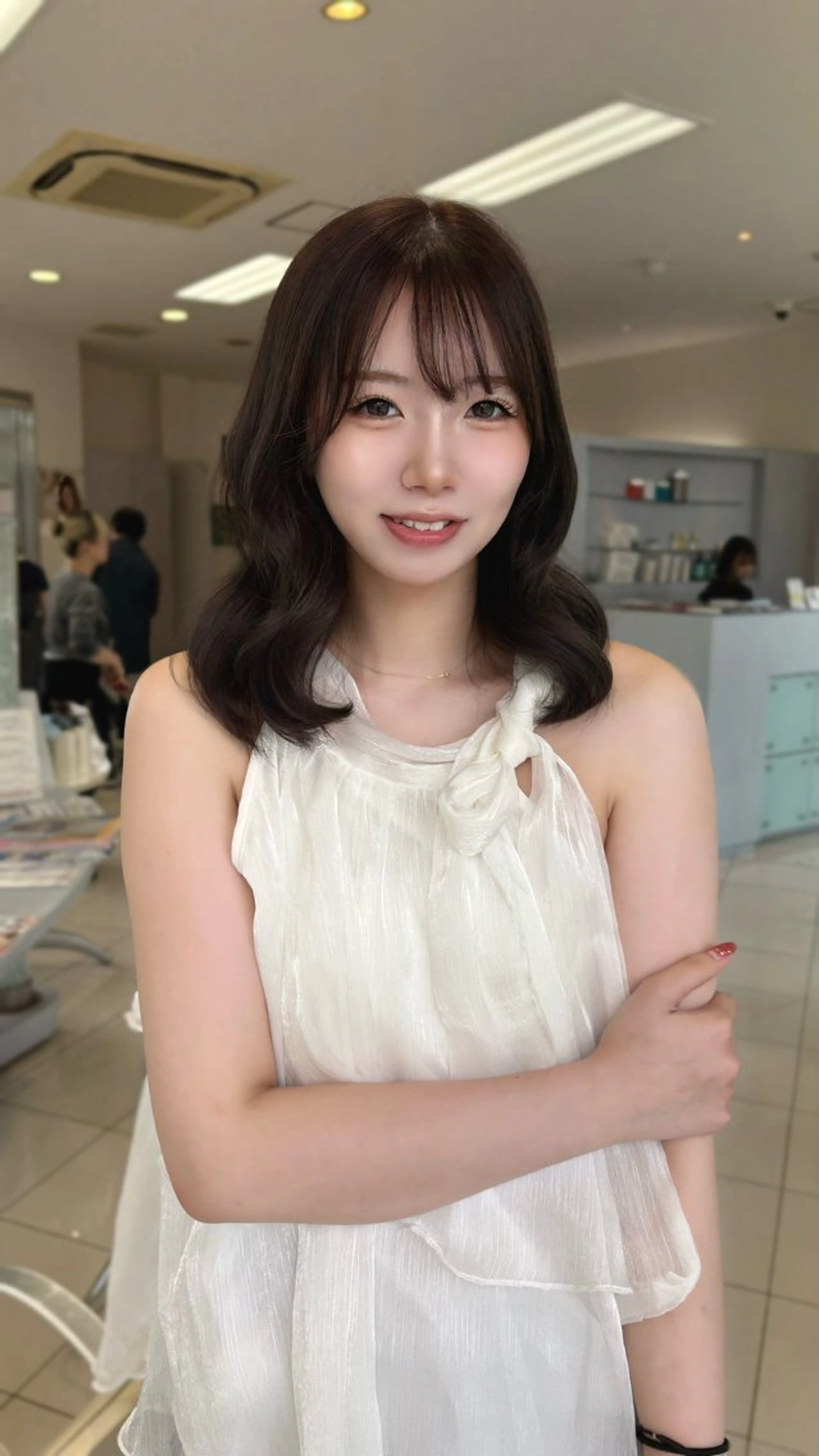 セミロング カラー 盛れる韓国ヘア🩰/ 透明感カラー/華のヘアスタイル