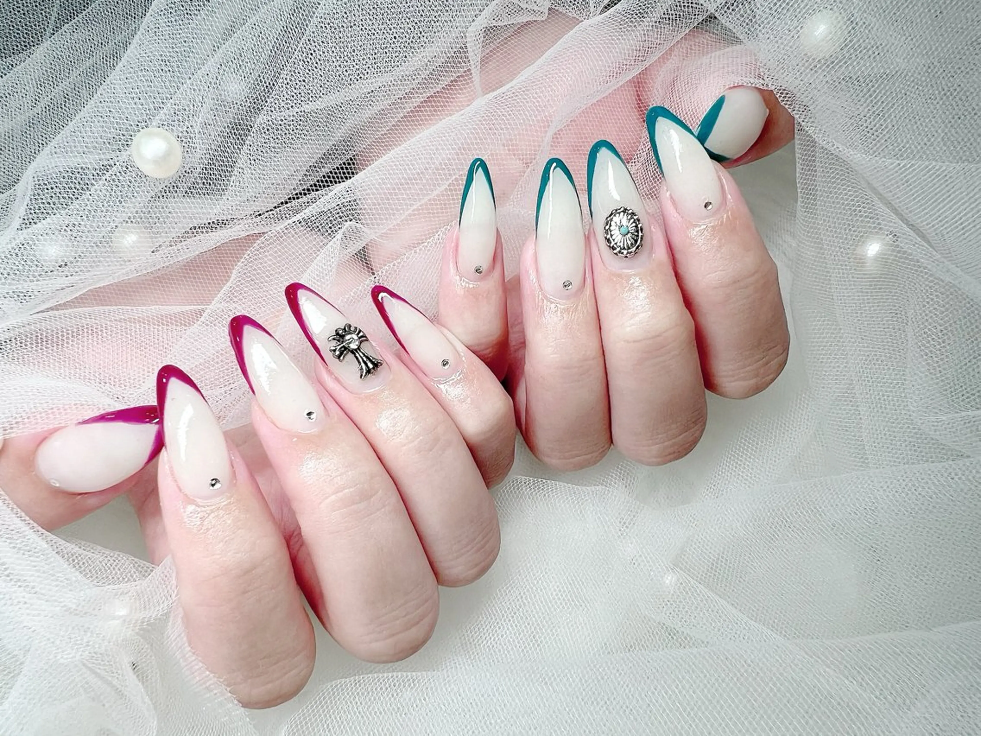 ネイル ガールネイルサロン所属・ガール ネイルサロン Girl salonのネイルデザイン