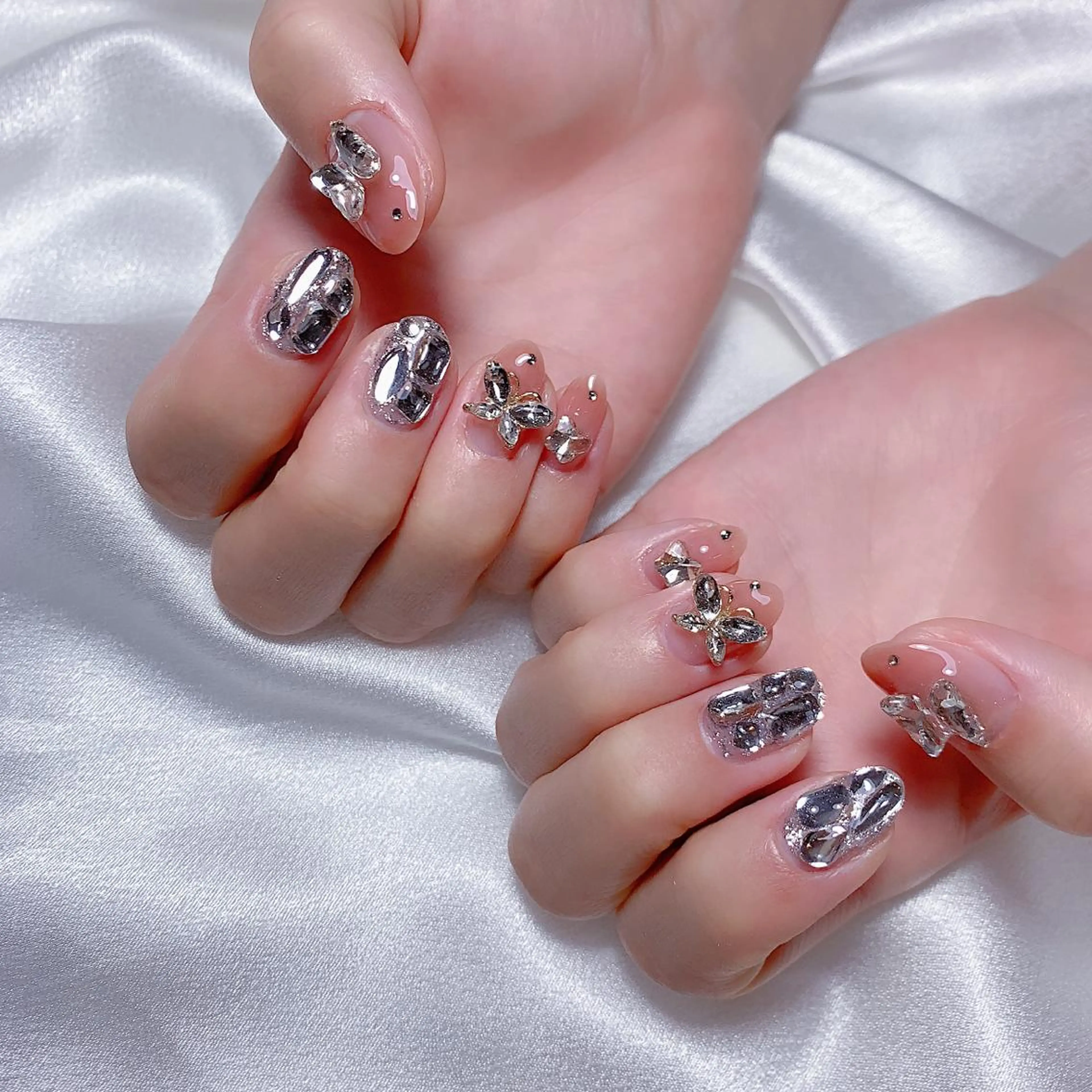 ネイル ハンドネイル ネイルサロン ルミア Lumia 店長のネイルデザイン