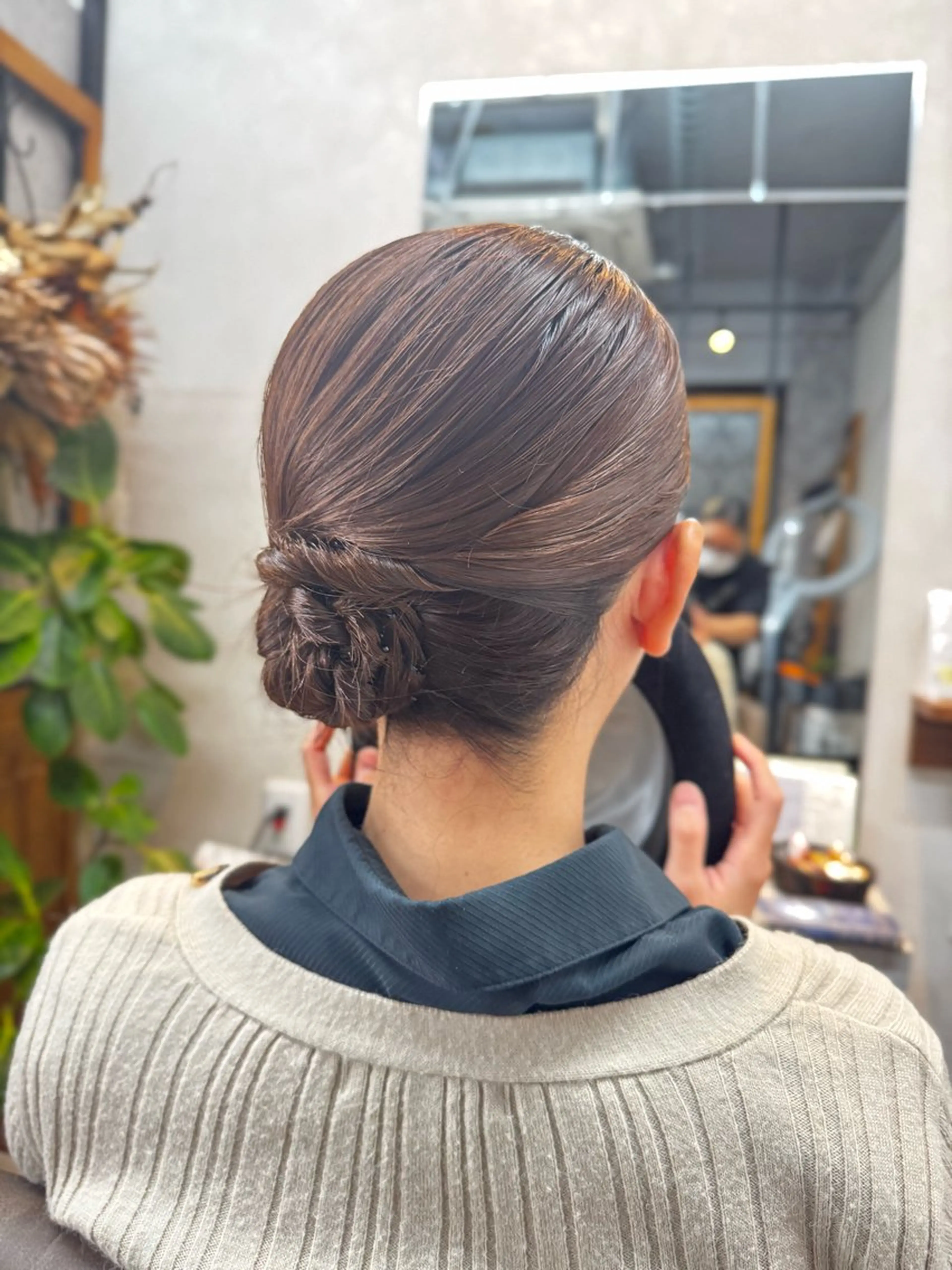 セミロング ヘアアレンジ ヘアセット hair room HARU所属・伊藤 栄子のヘアスタイル