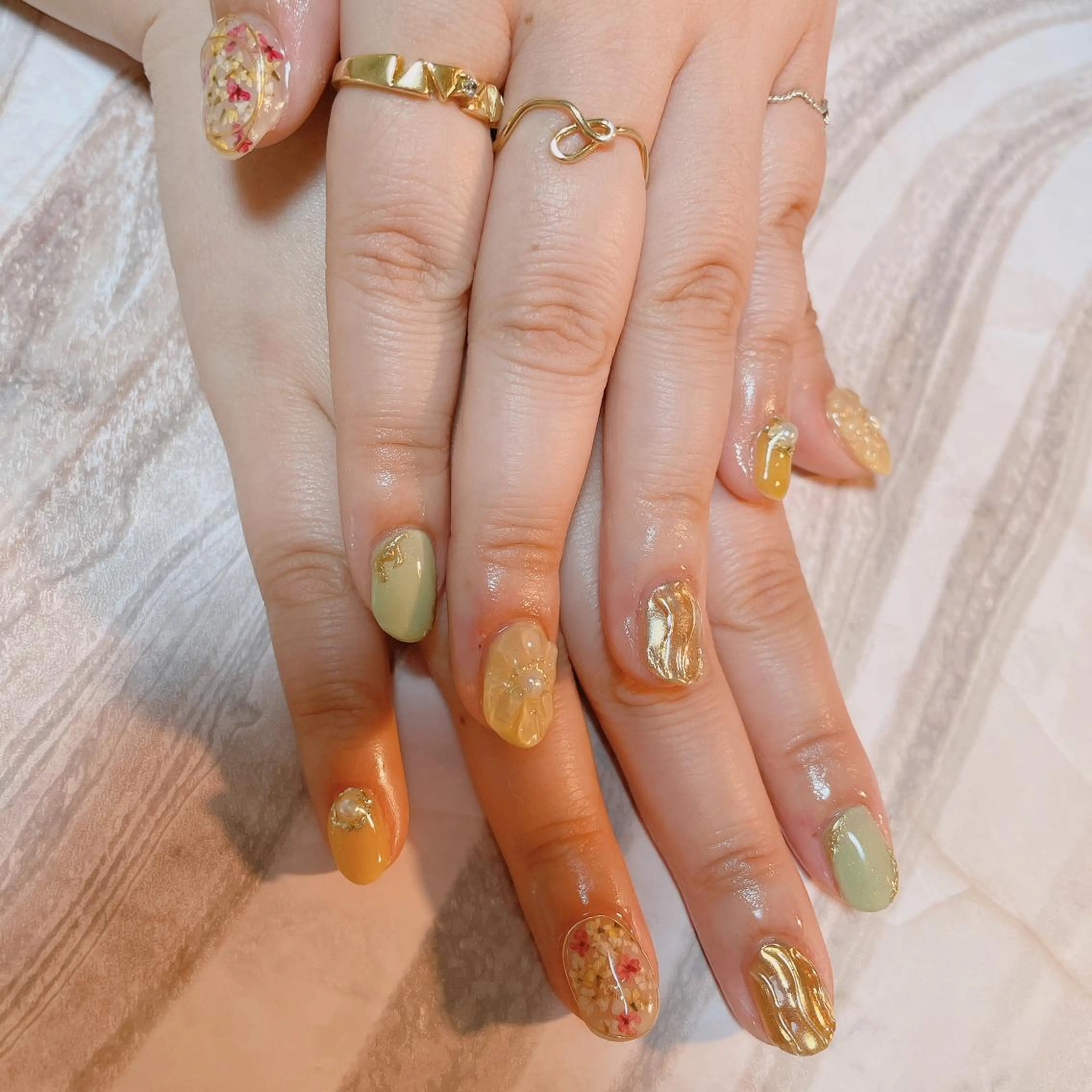 ネイル ハンドネイル nakamoto yuukaのネイルデザイン