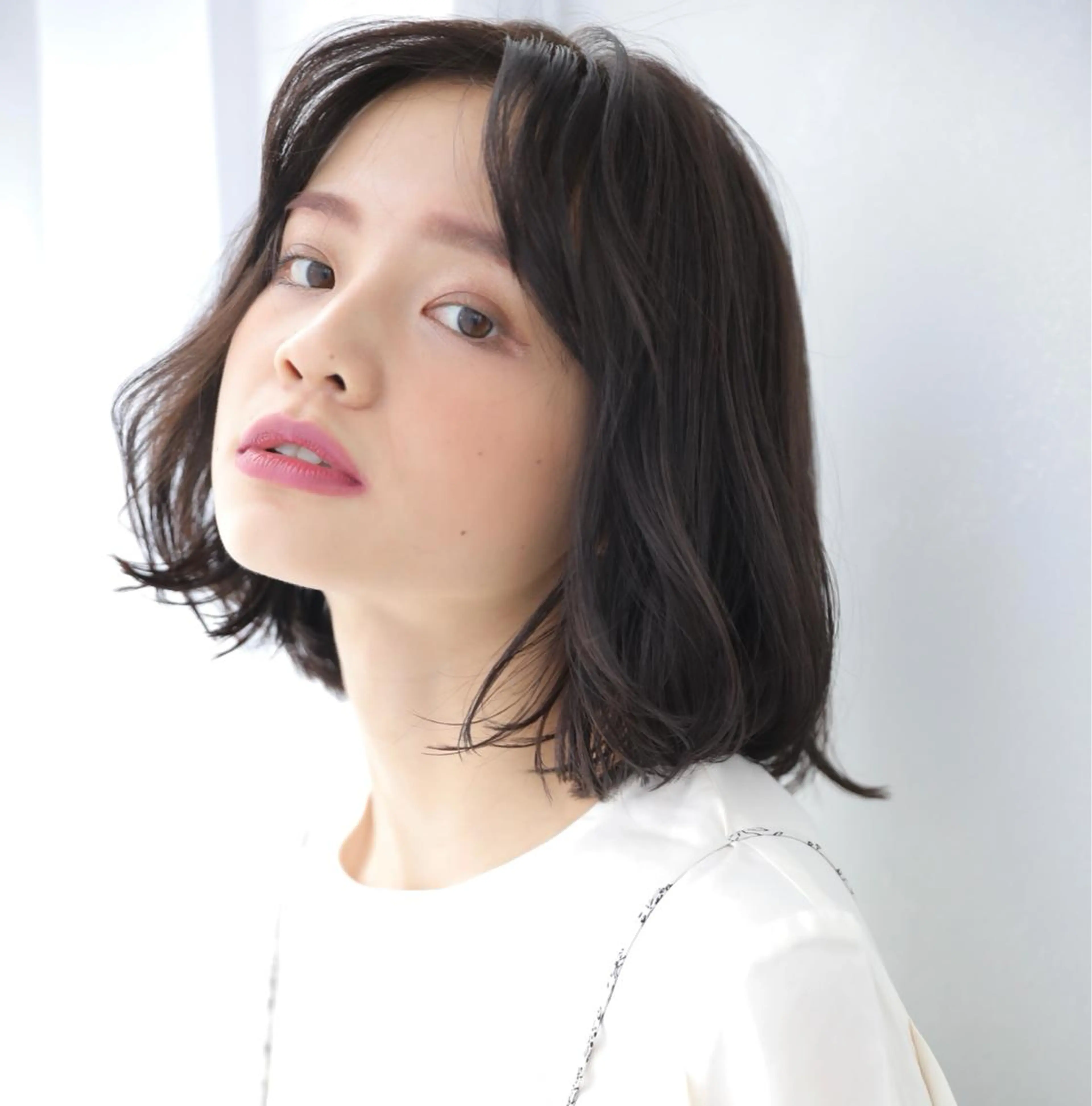 ミディアム 💎韓国カラー Giness坂下巧のヘアスタイル