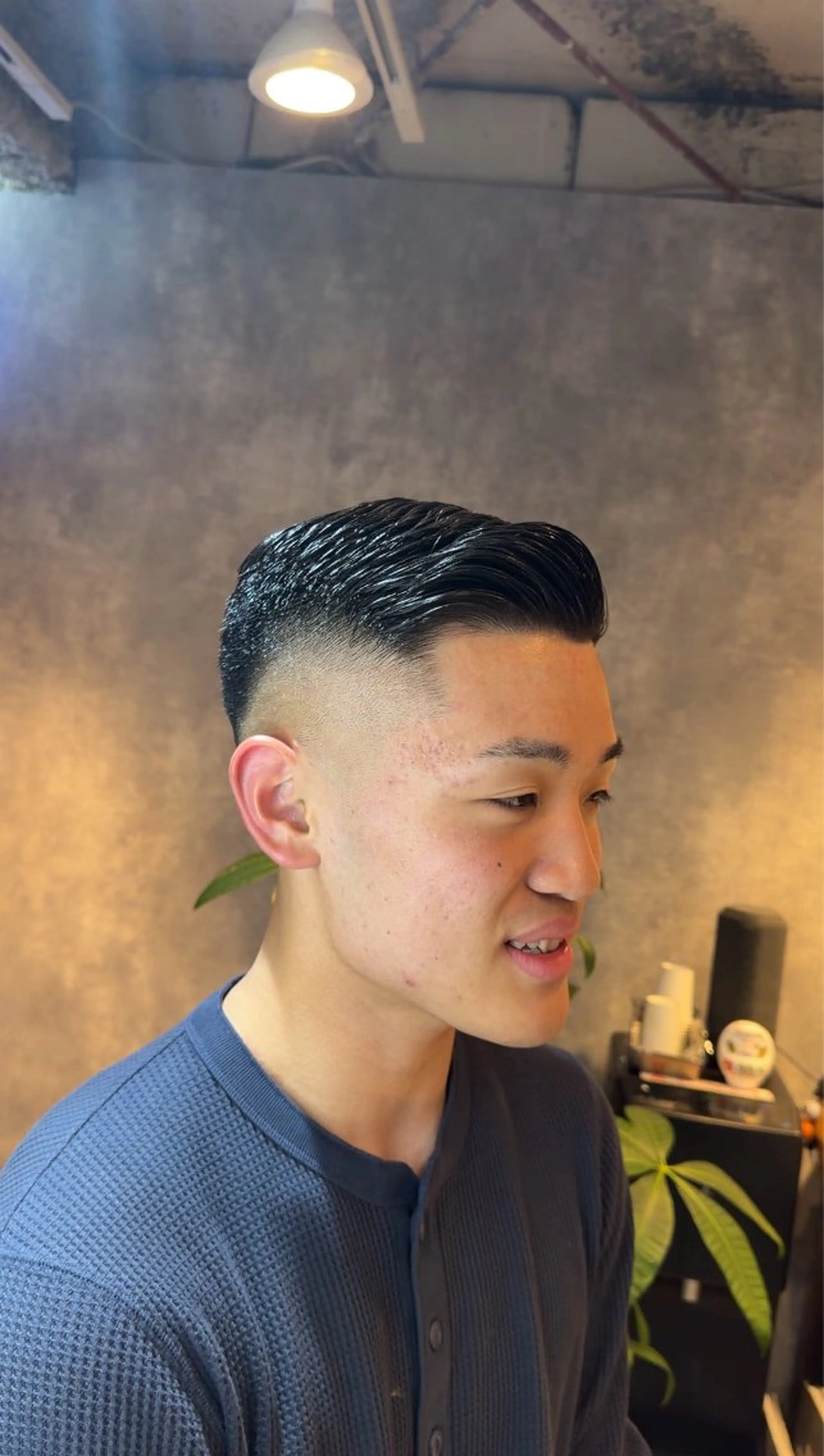 ショート メンズ フェードカット BLISS BARBER ブリスバーバー所属・安立 玲於のヘアスタイル