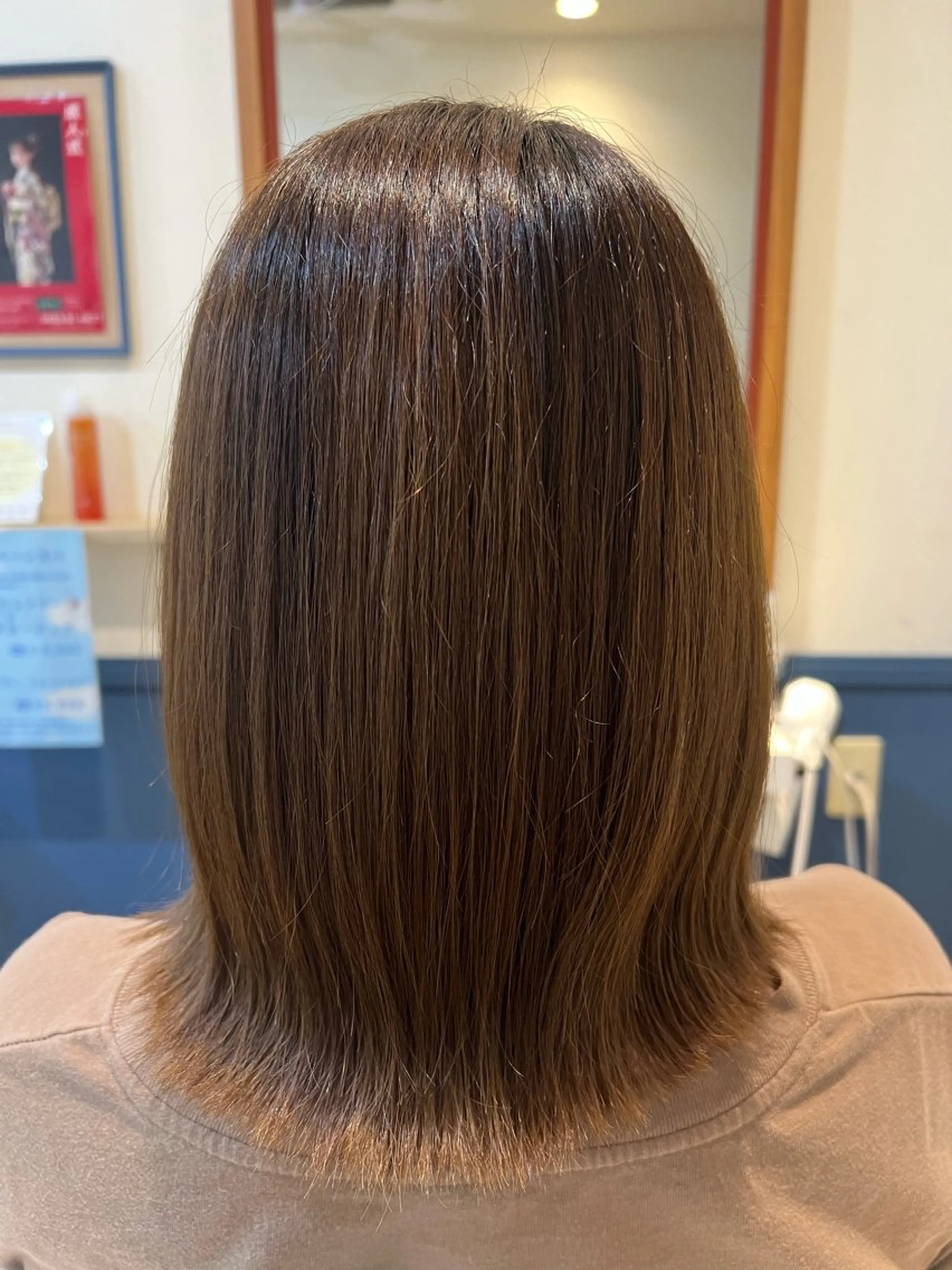 ミディアム ボブ 芦原 愛弓のヘアスタイル