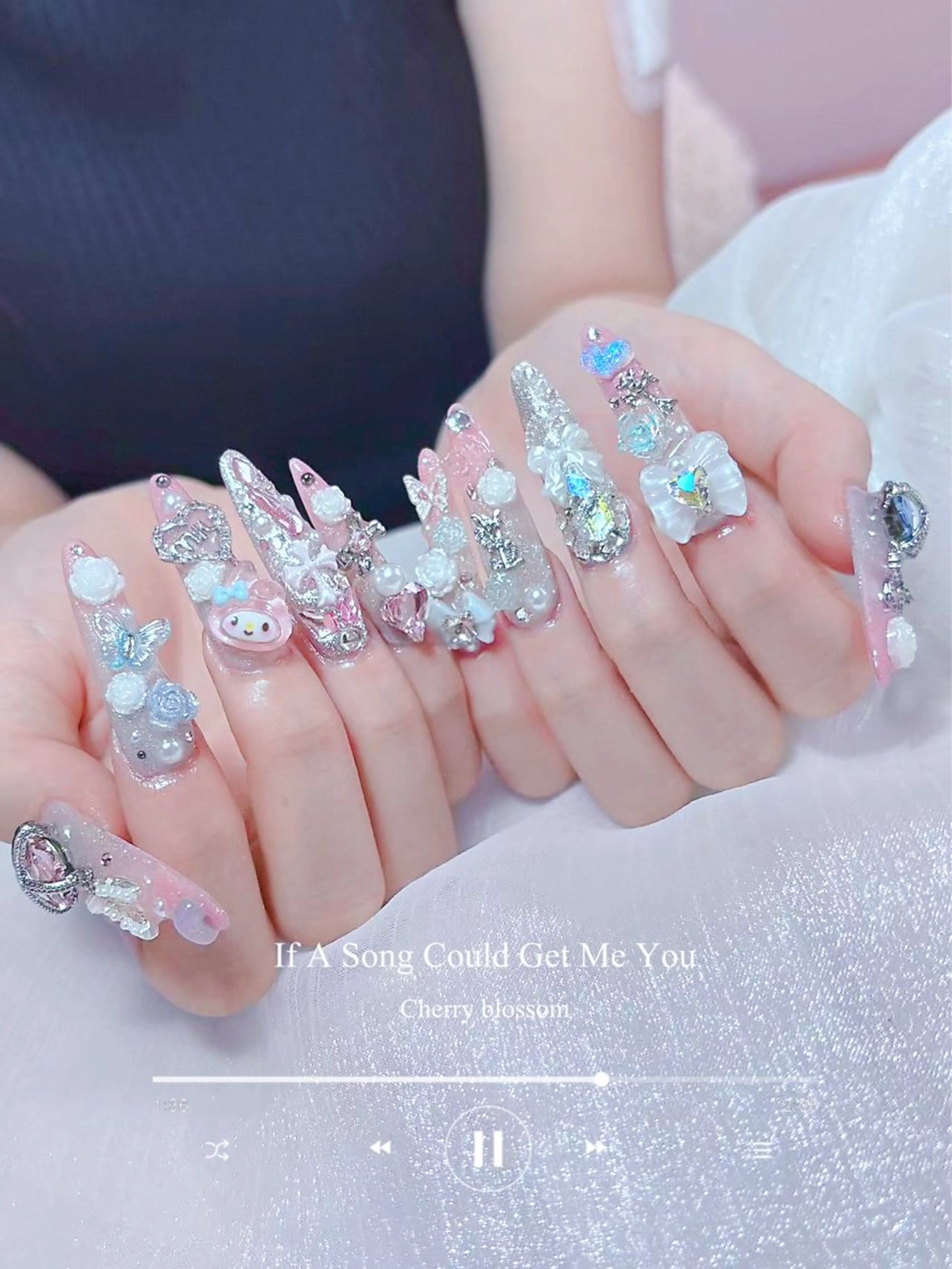 🎀🎀チップ長さ出し持ち込みデザイン(パーツ10本無制限付け放題ok)の写真