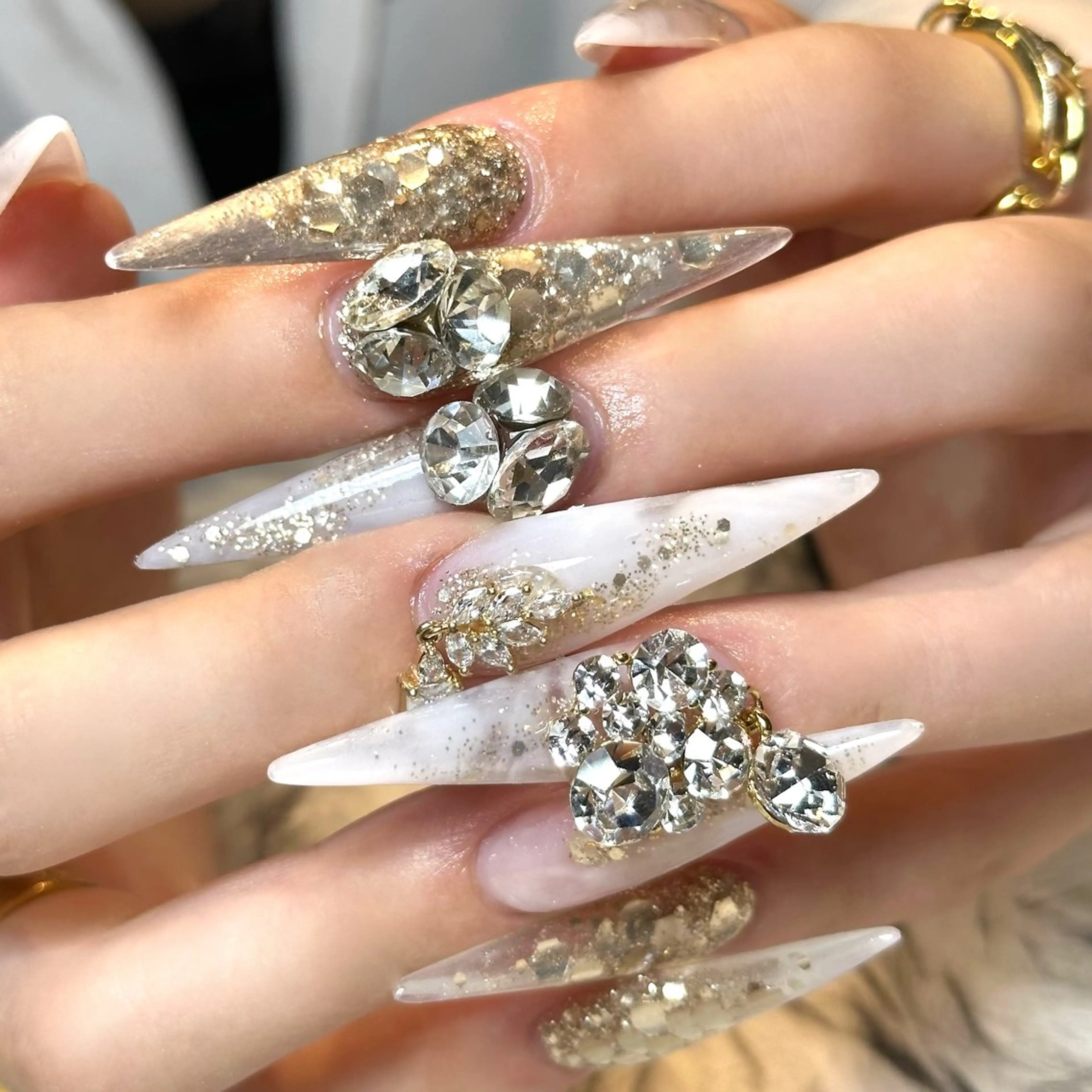 ネイル nail salon  DIA所属・出羽 奈津季のネイルデザイン