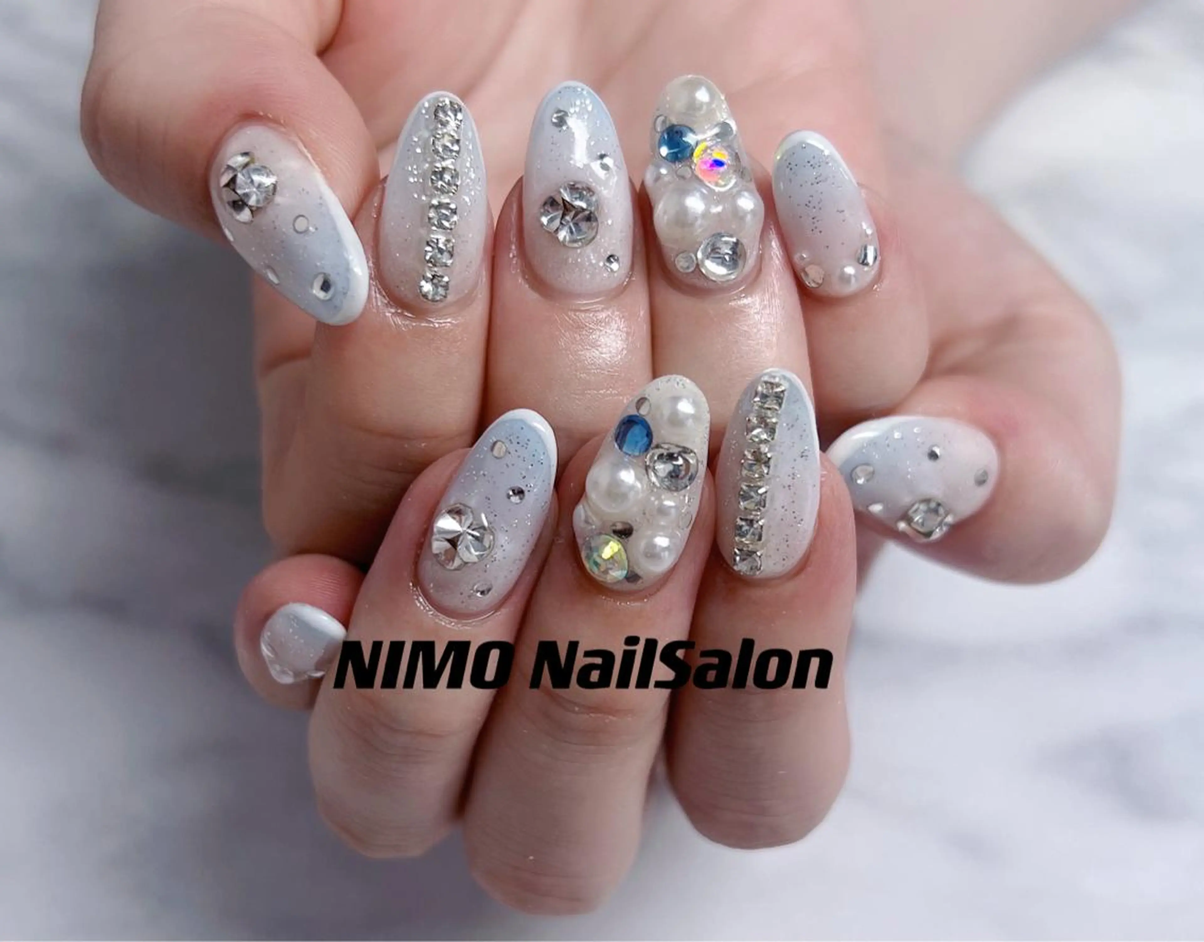 カラー パーマ ネイル マツエク・マツパ ハンドネイル ハンドケア NIMO ネイルサロンのネイルデザイン