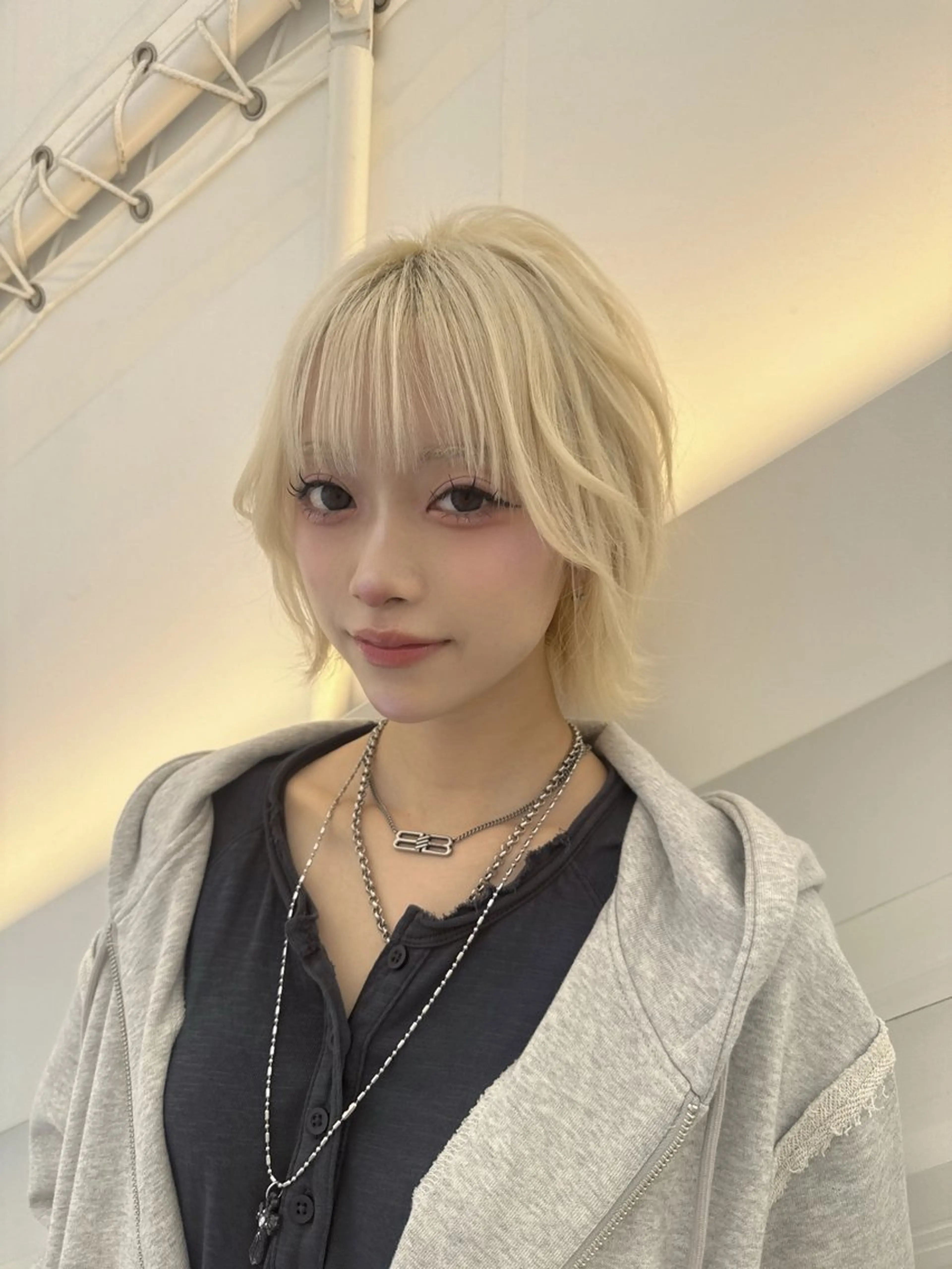 ショート カラー ベージュカラー ブリーチ ブロンド ケアブリーチ 透明感カラー カット ヘアカラー 💎透明感カラー特化 💎TAISEIのヘアスタイル