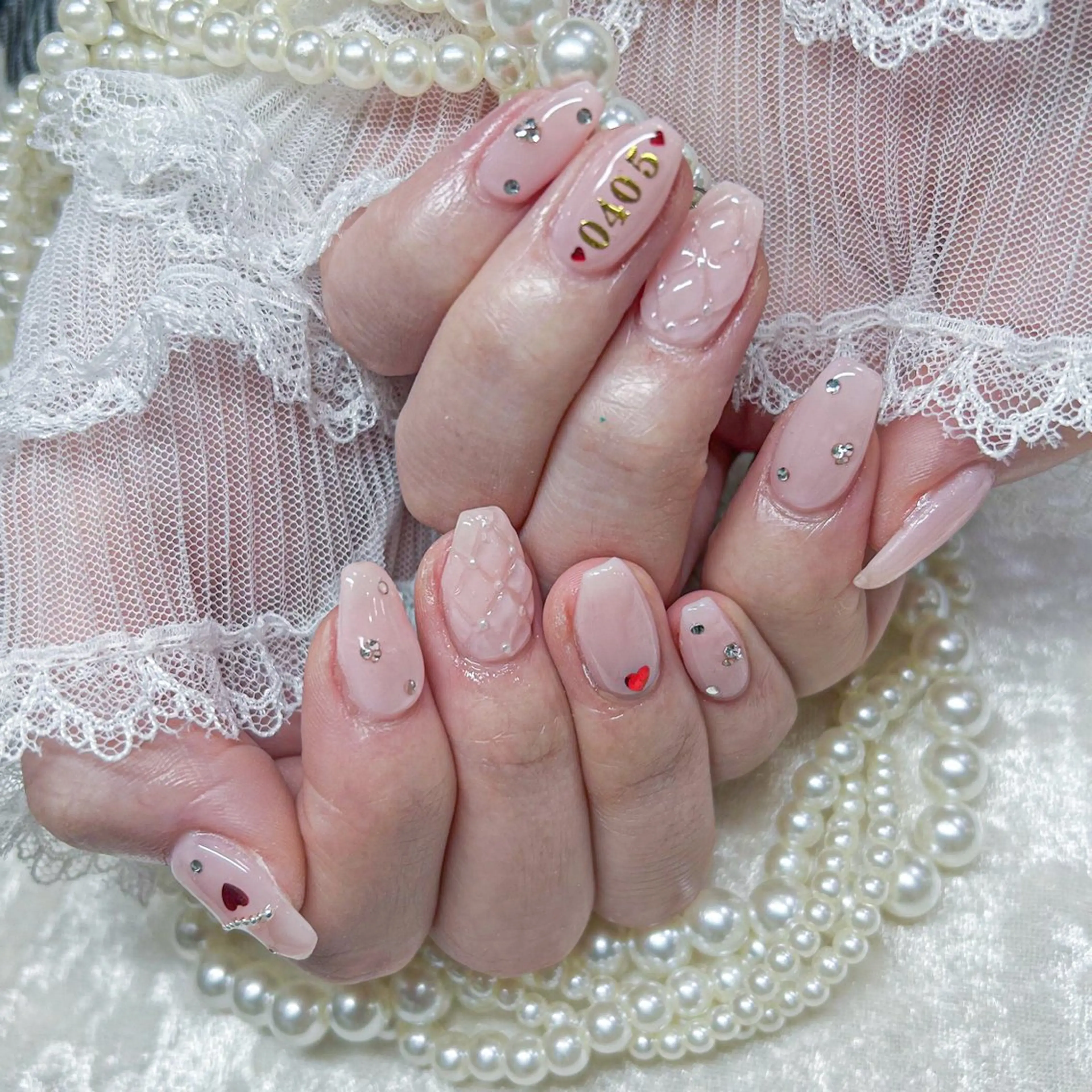 ネイル アートネイル 長さ出し フットネイル 韓国ネイル マグネットネイル ハンドネイル Minami 🍓のネイルデザイン