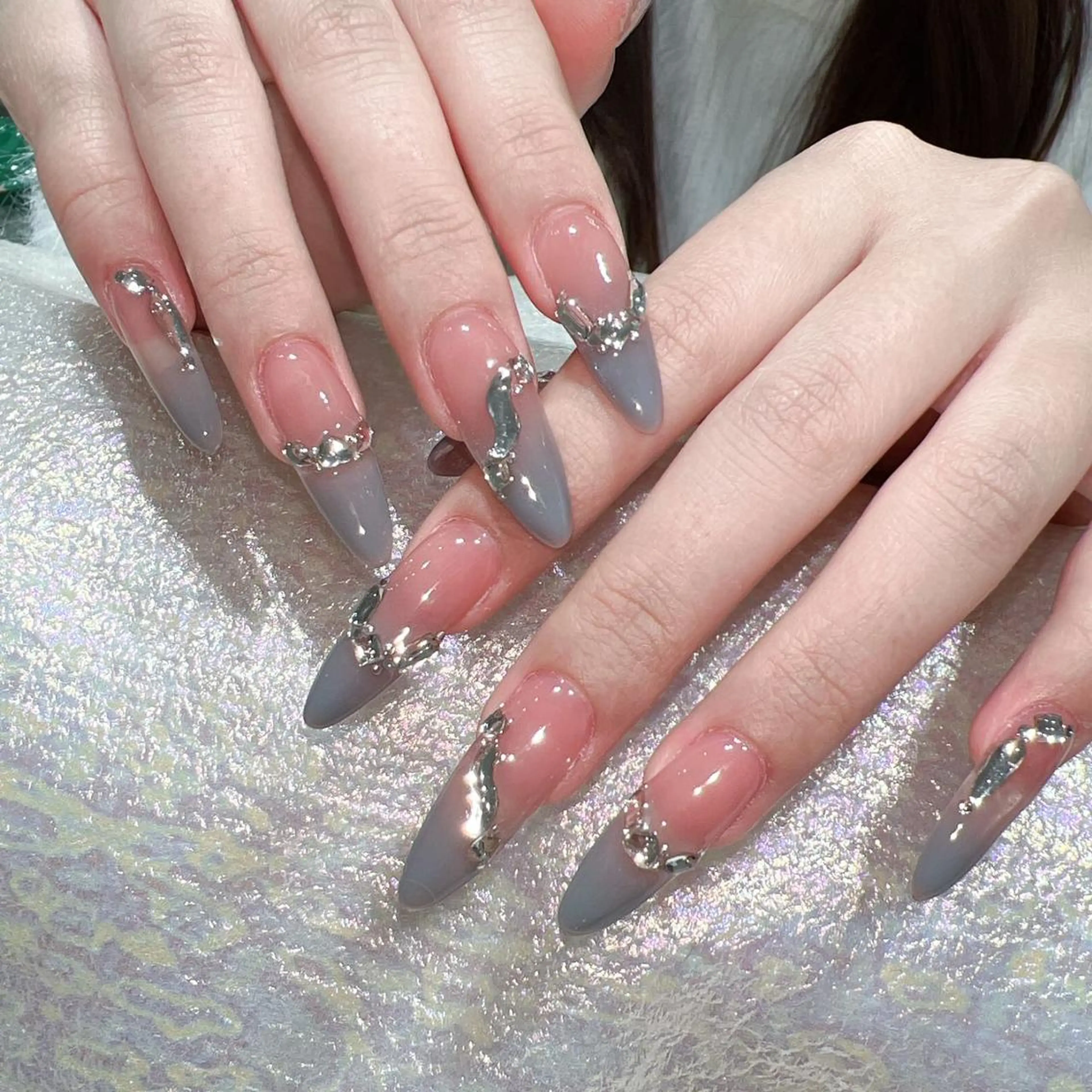 ネイル ハンドネイル Queens マオのネイルデザイン