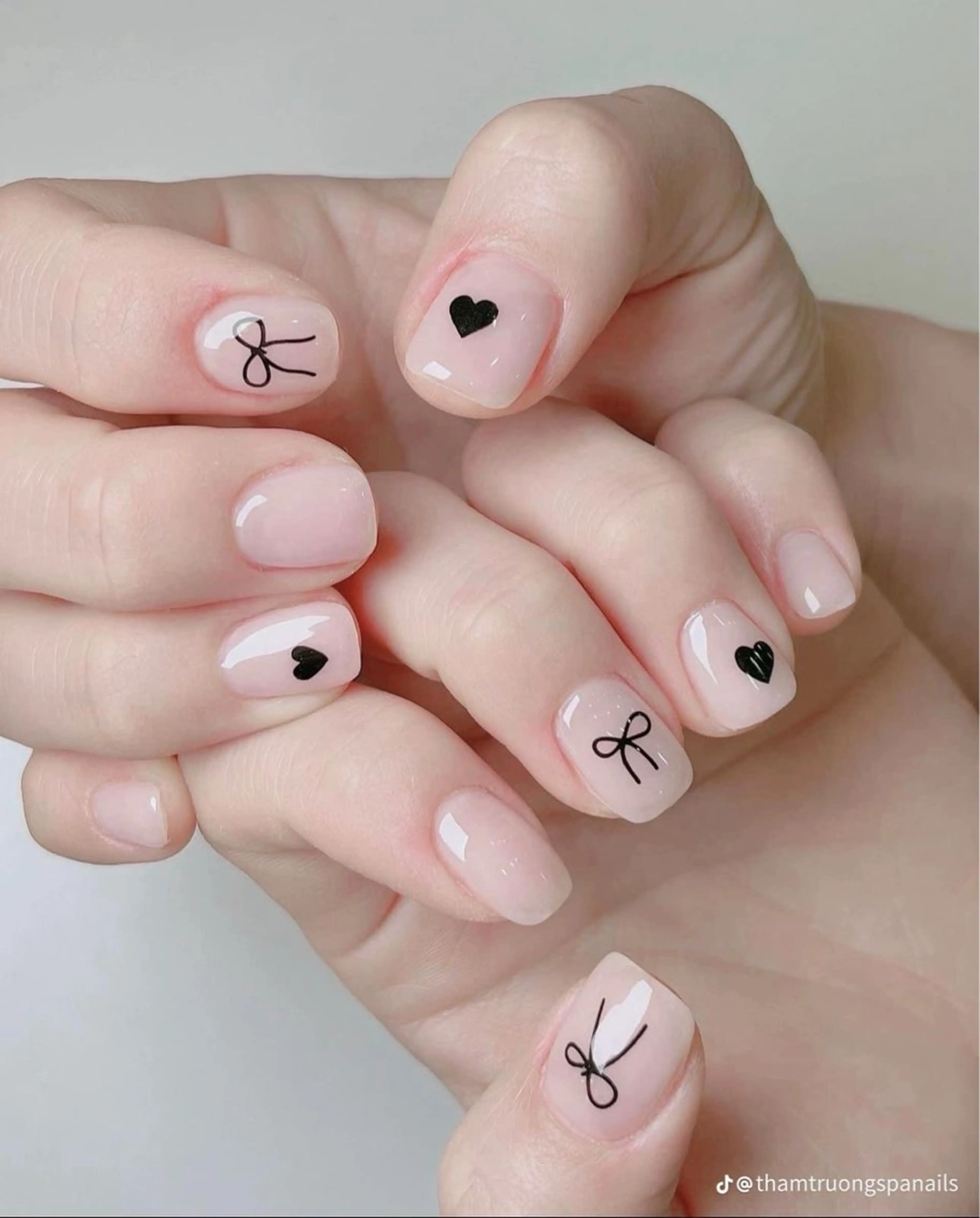 ネイル min nails中目黒のネイルデザイン