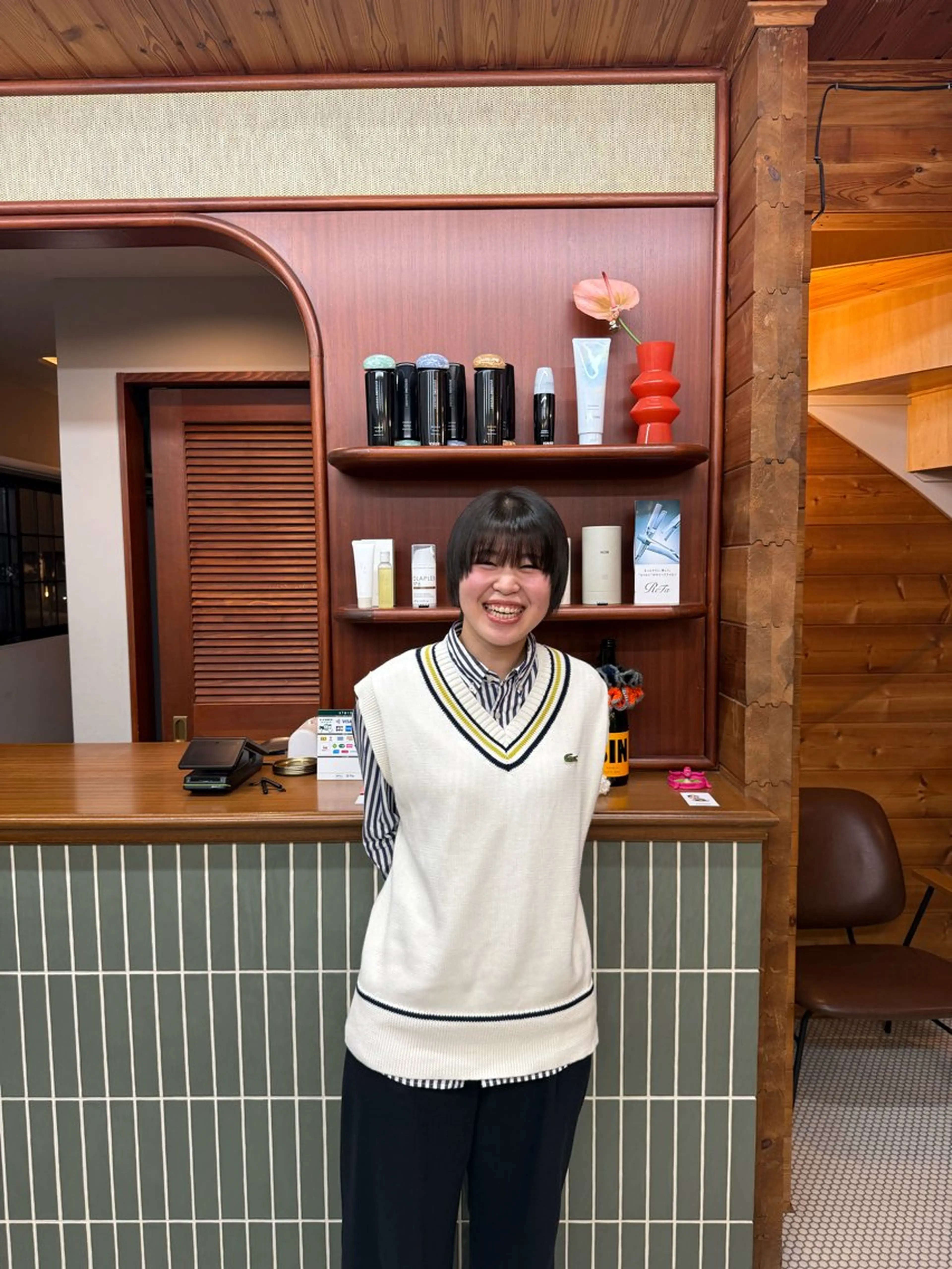 カラー 透明感カラー グレージュ soi所属・soi 西川もかのヘアスタイル