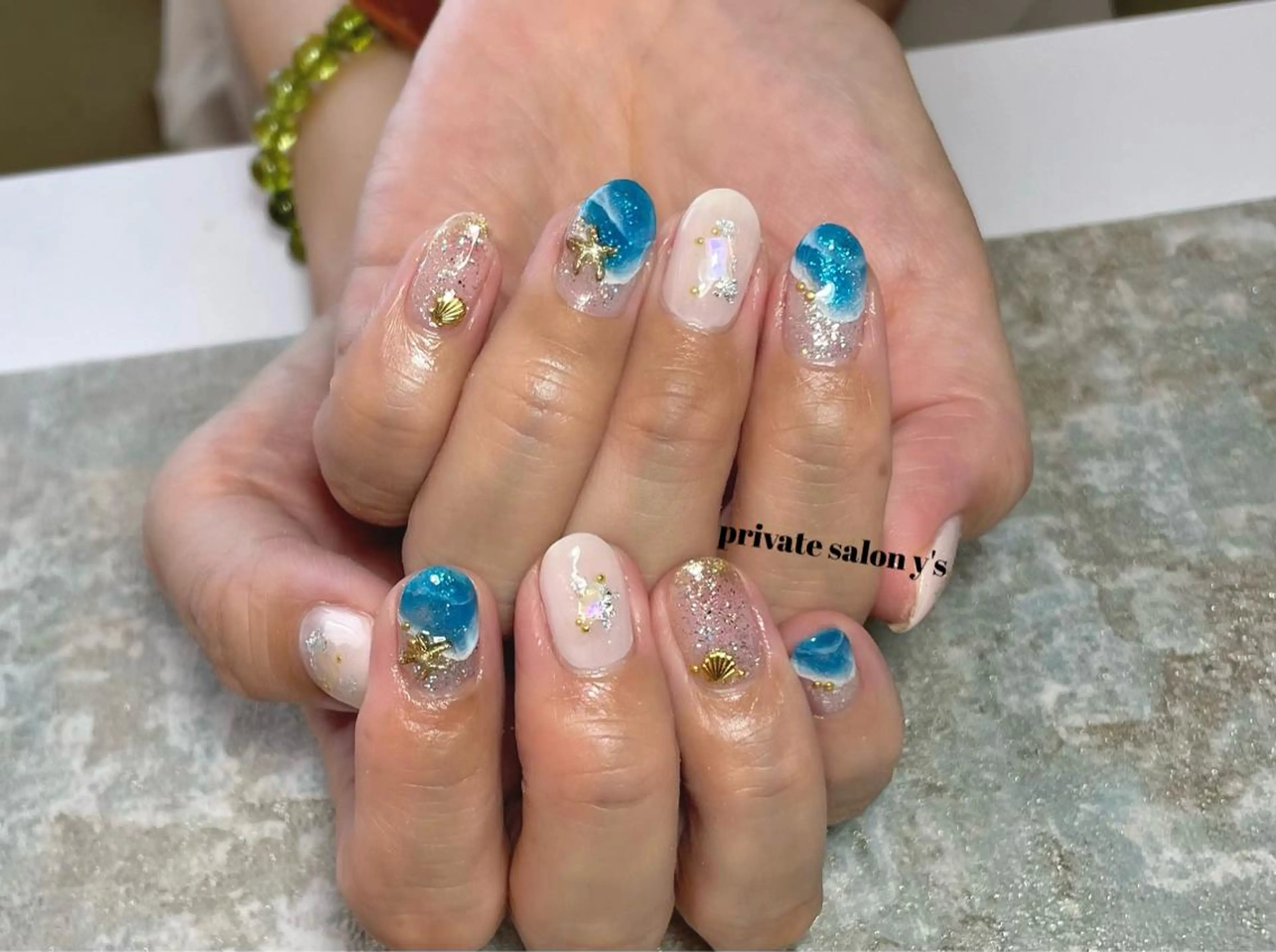 ネイル y' sのネイルデザイン