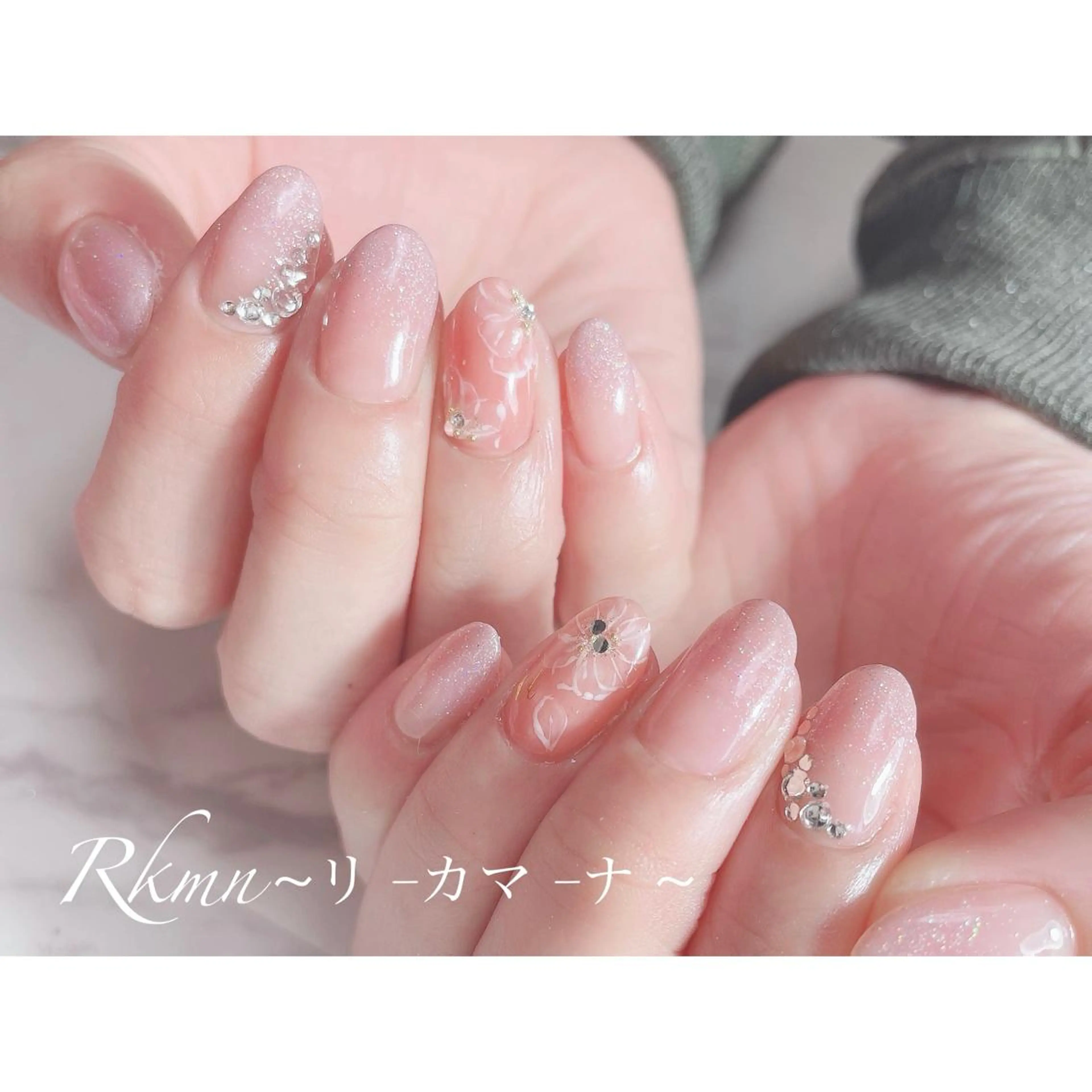 ネイル アートネイル フラワーネイル フレンチネイル ジェルネイル グラデーション ハンドネイル フットネイル ハンドケア Rkmn ~リ-カマ-ナ~のネイルデザイン
