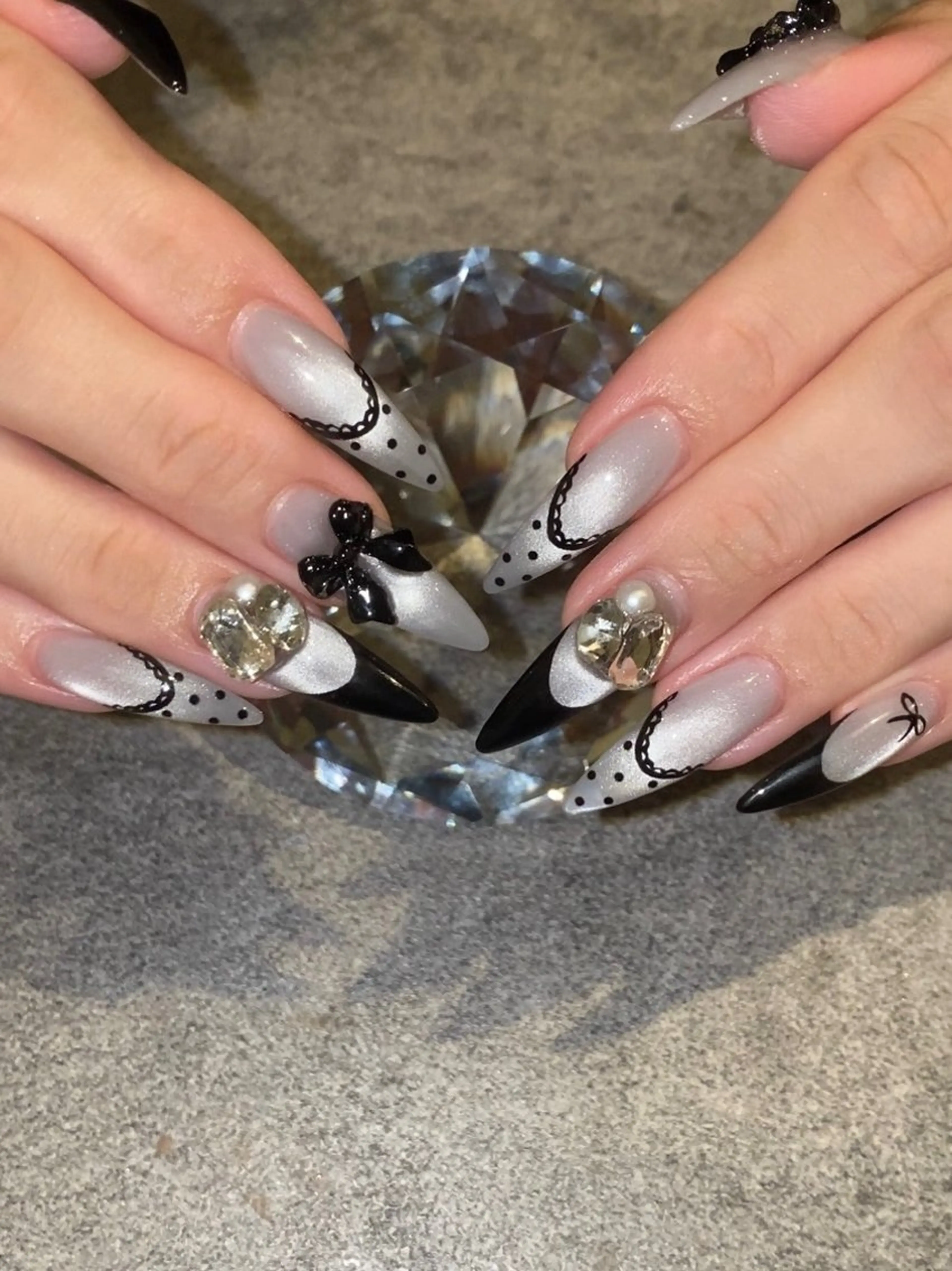 ロング ハンドネイル ピンクドールハウス 宜野湾店のネイルデザイン