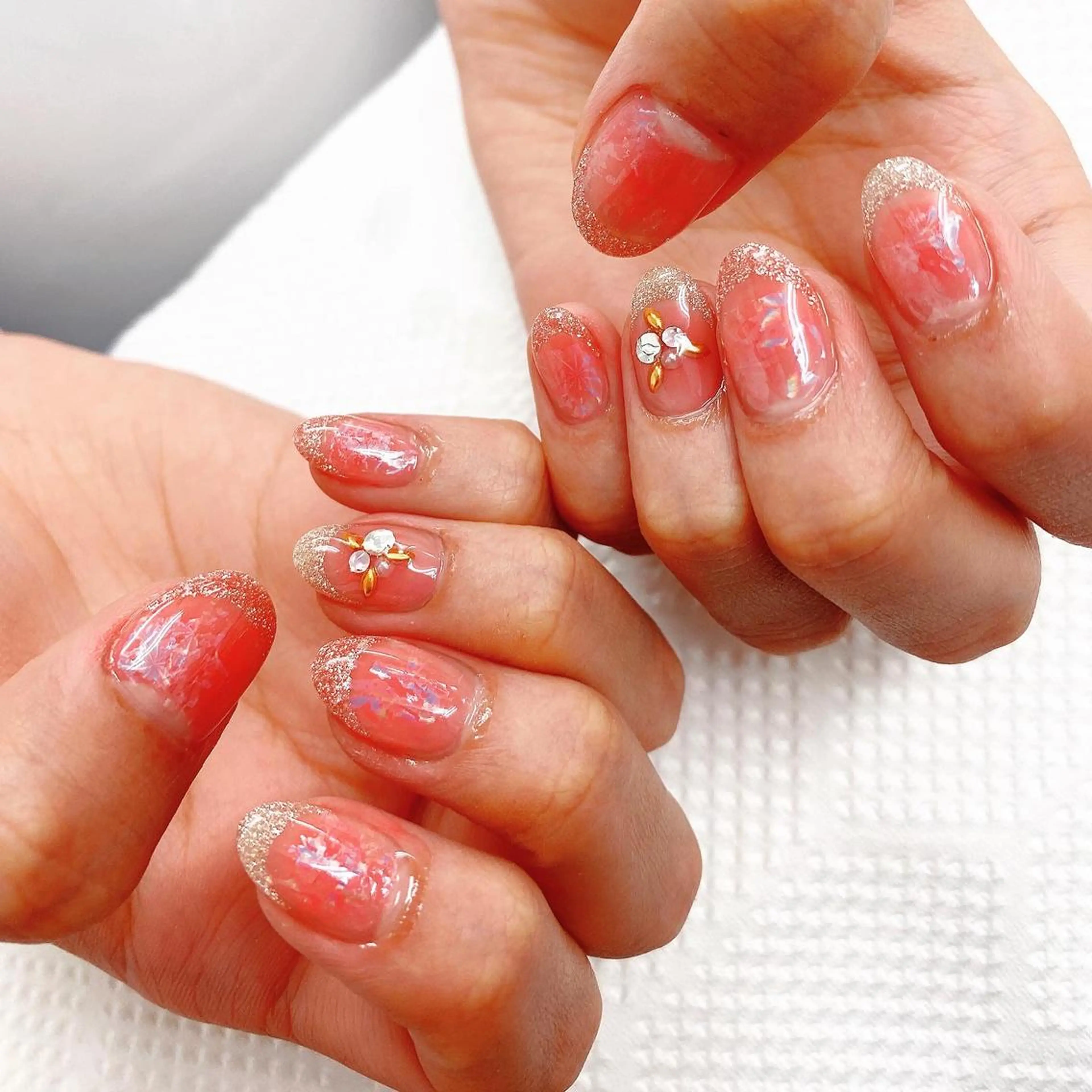 ネイル チークネイル N._._.claw[エヌクロー]所属・N._._. clawのネイルデザイン