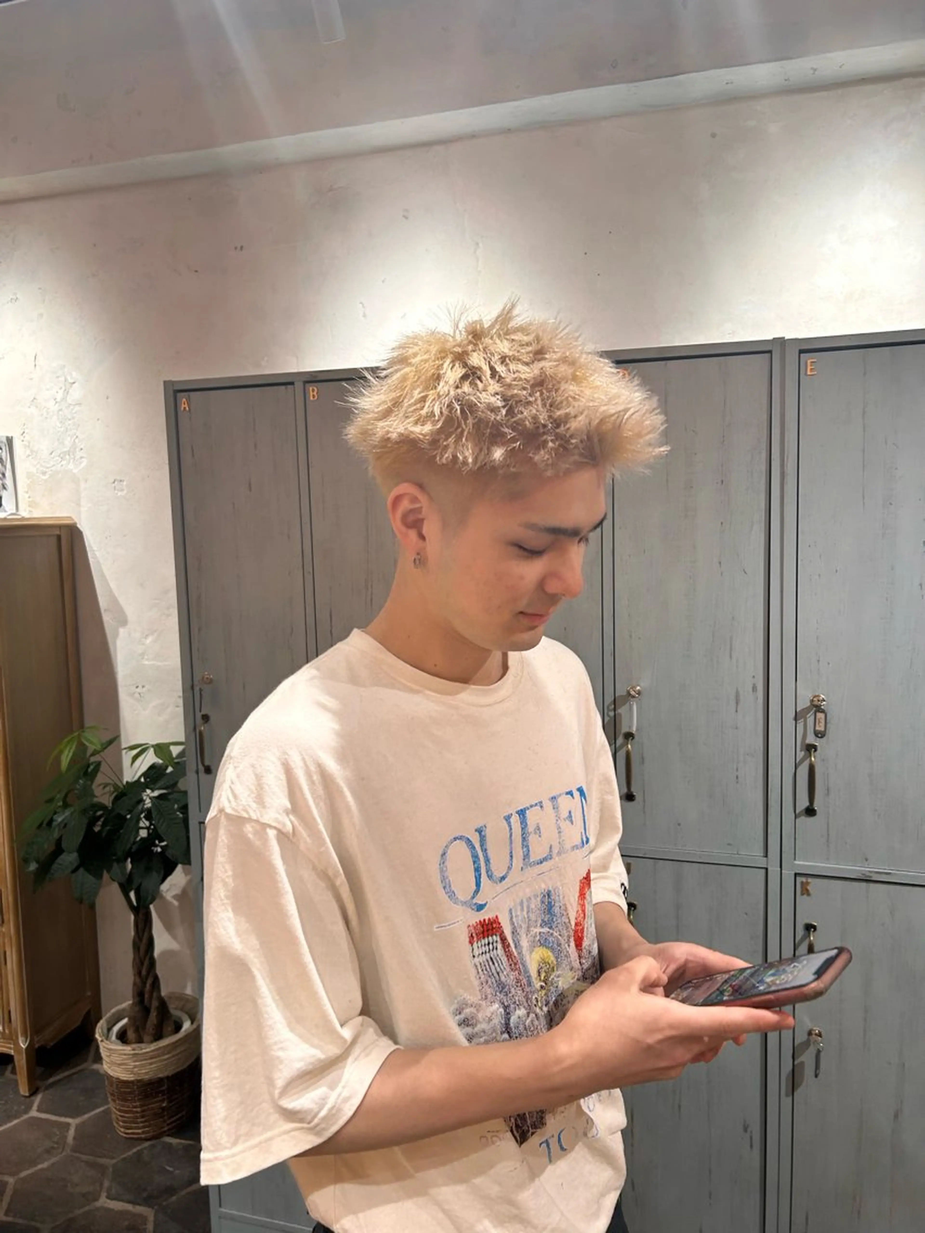 ショート ヘアカラー 艶カラー🌟 kanonのヘアスタイル