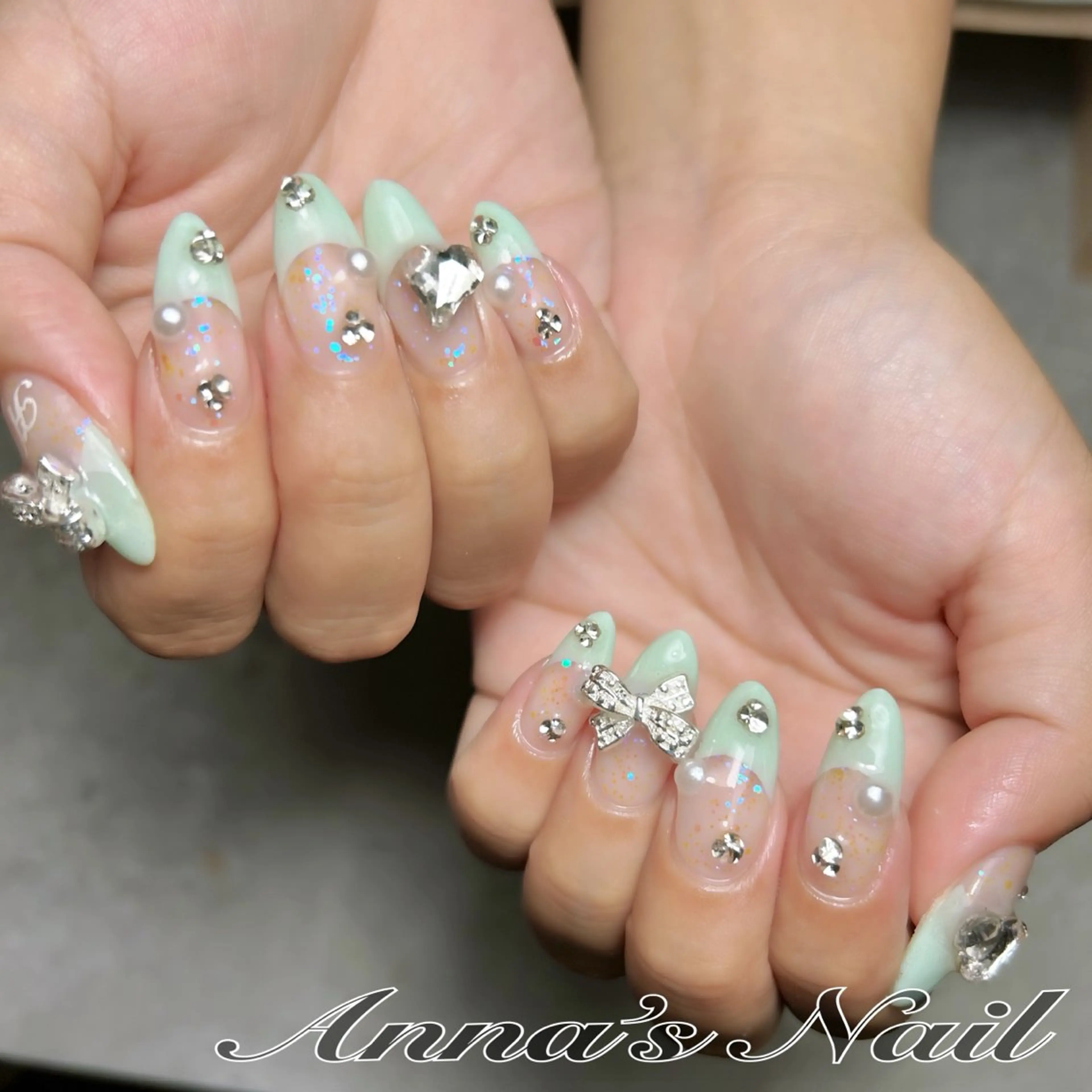 ネイル ハンドネイル Anna’s Nail所属・清口 杏奈のネイルデザイン