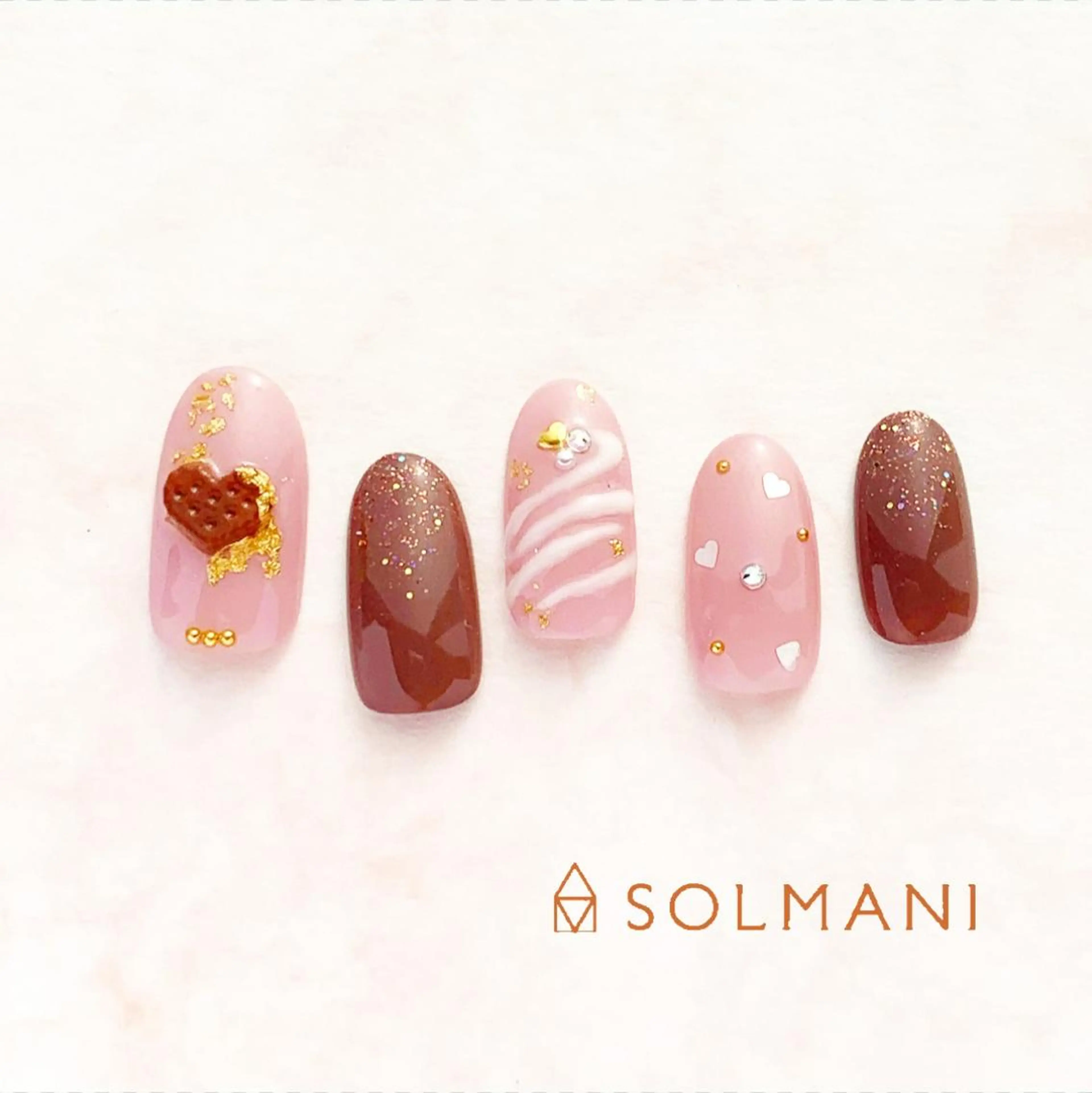ネイル バレンタイン SOLMANI 予約担当のネイルデザイン