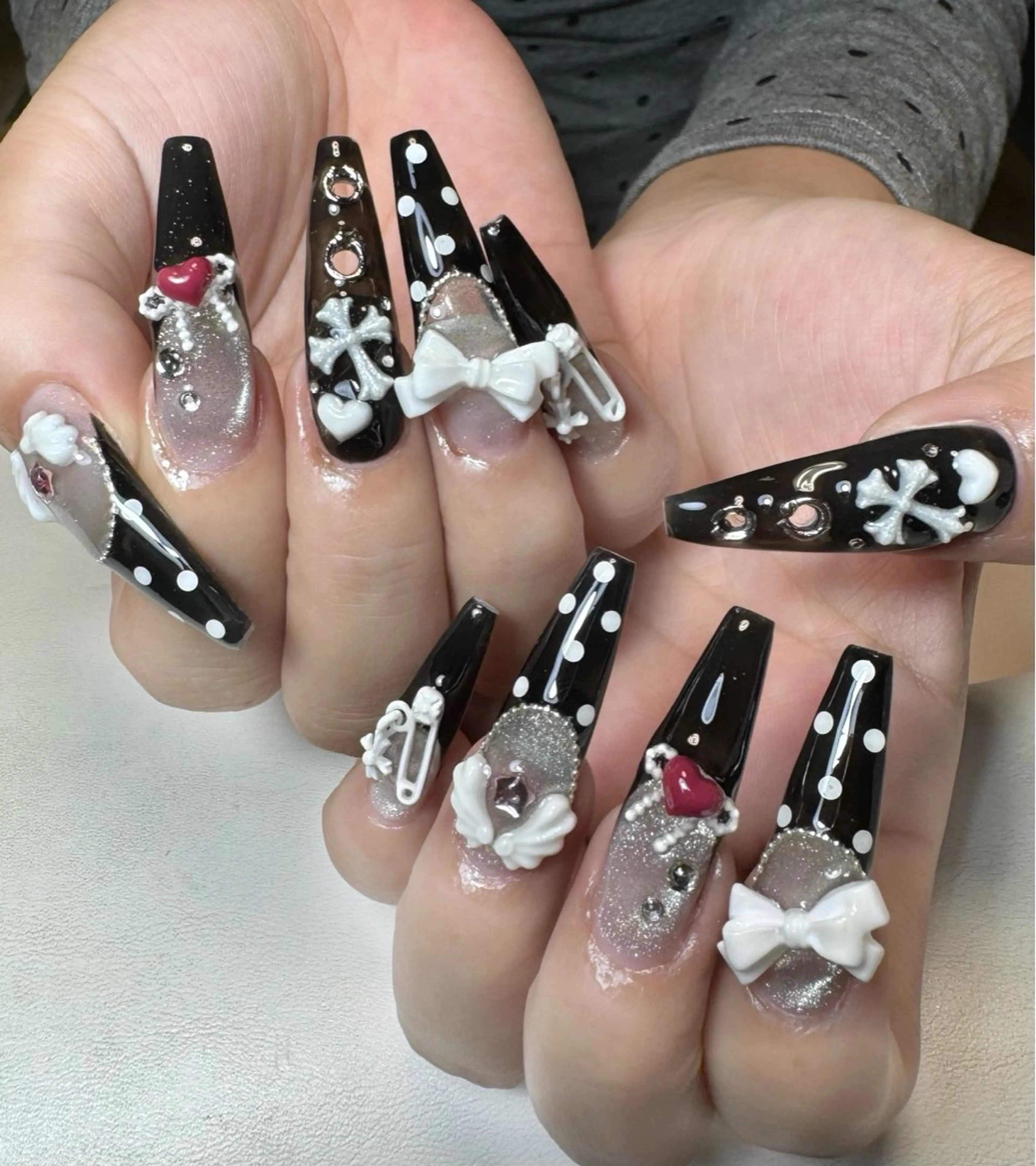 ネイル ain nailのネイルデザイン