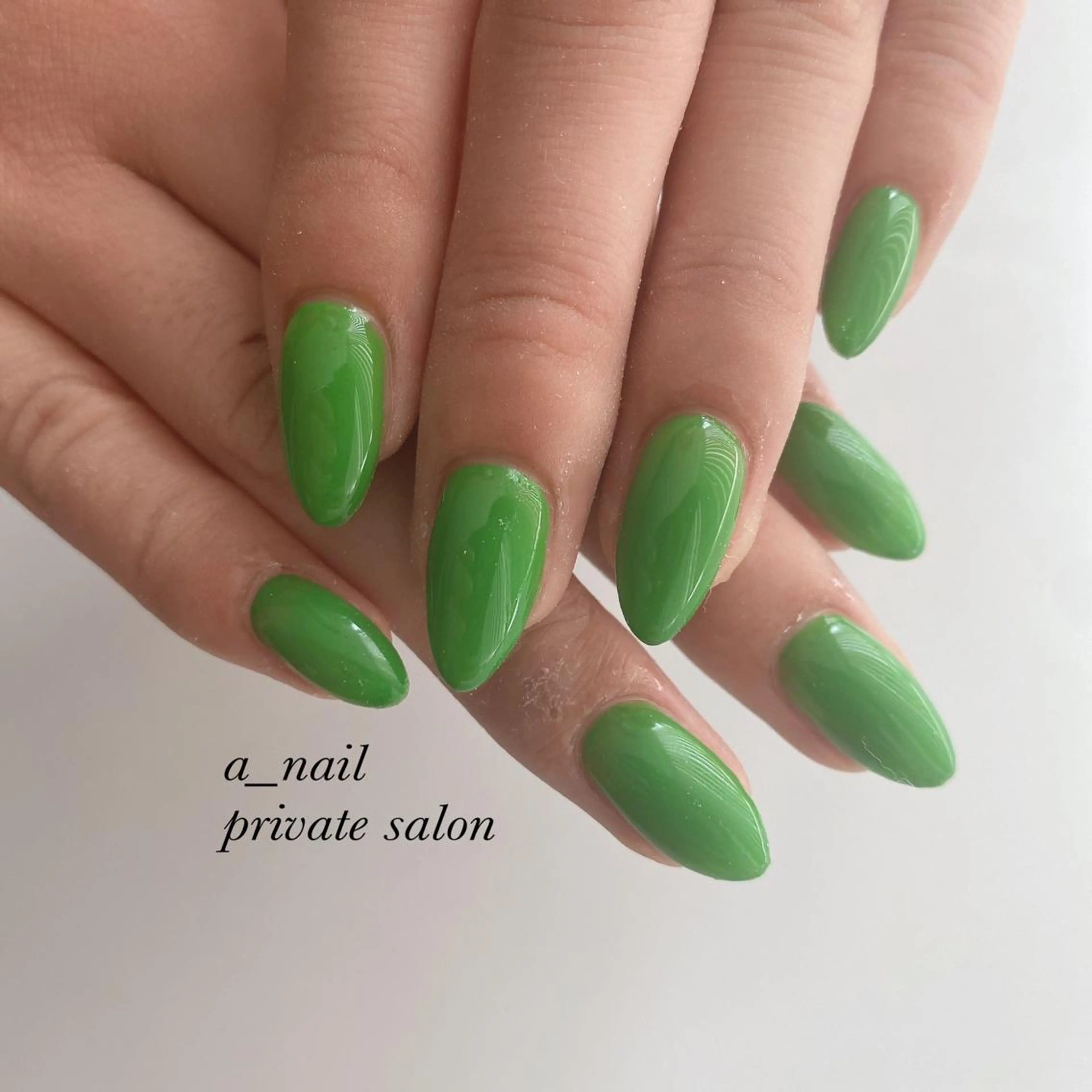 ネイル アニマル柄 フレンチネイル ジェルネイル 氷ネイル・うるうるネイル レース 菅 恵奈のネイルデザイン