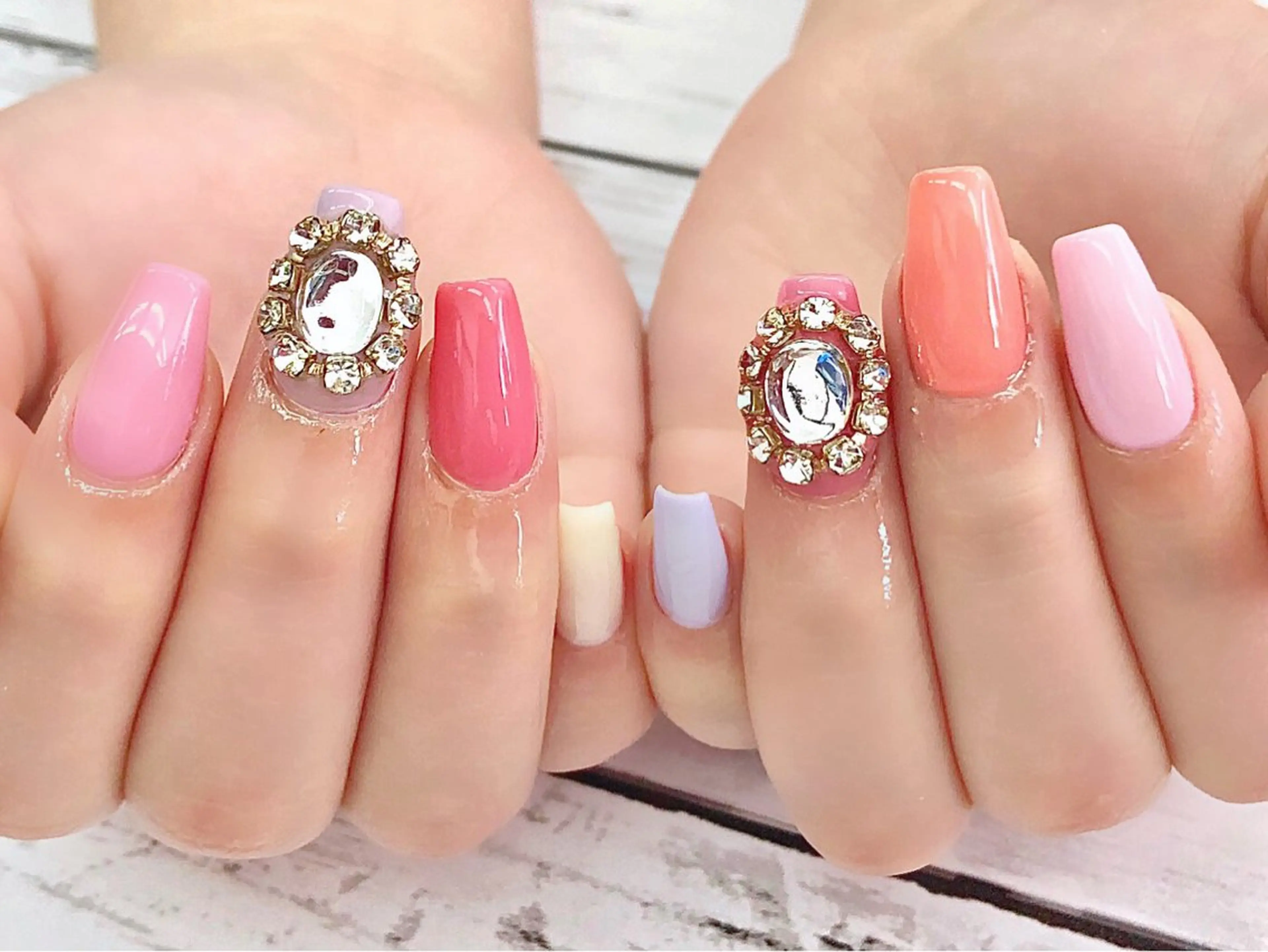 ネイル ハンドネイル en.所属・en. NATSUKOのネイルデザイン