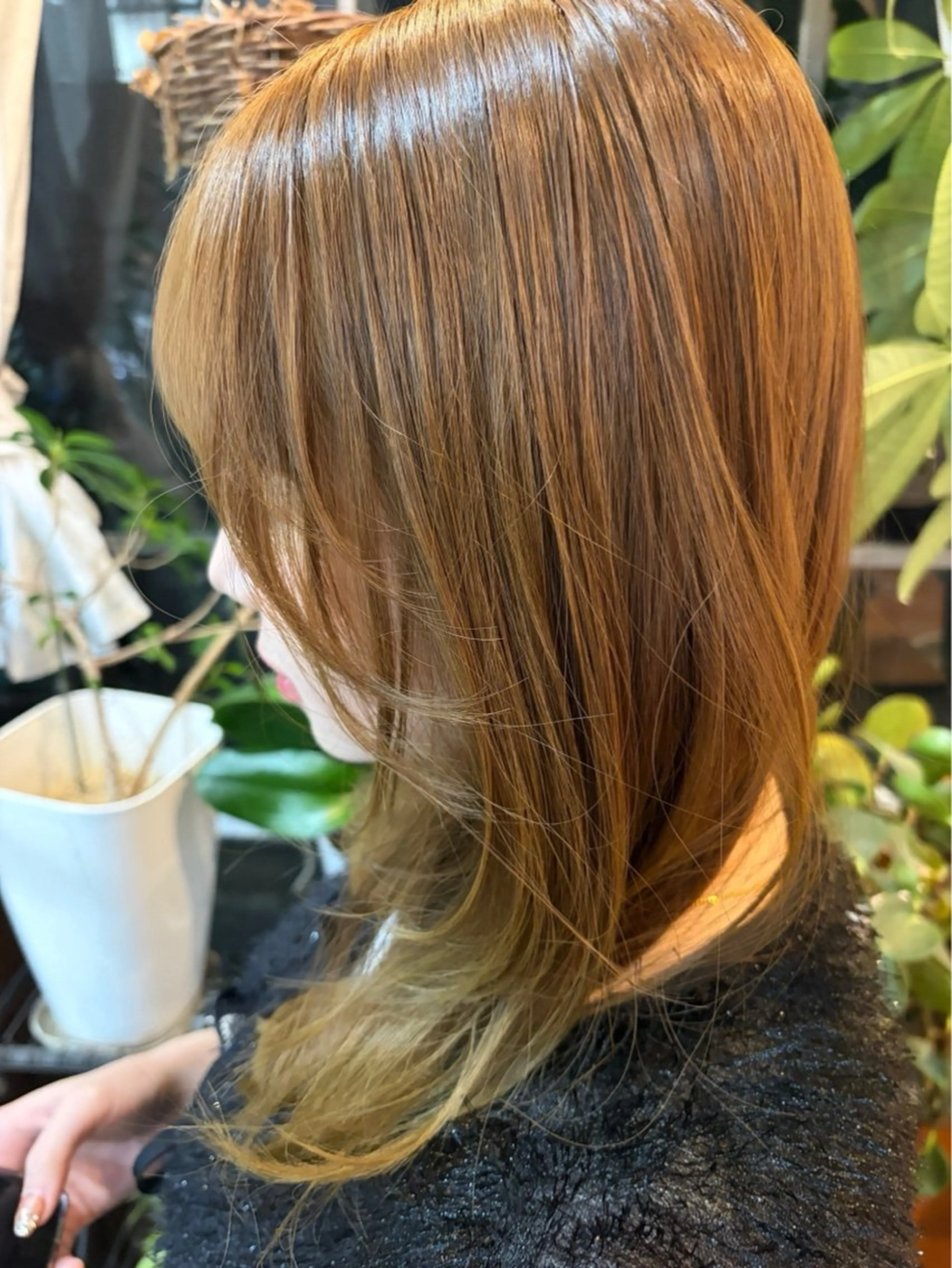 カラー niko hair所属・伊吹 未来のヘアスタイル