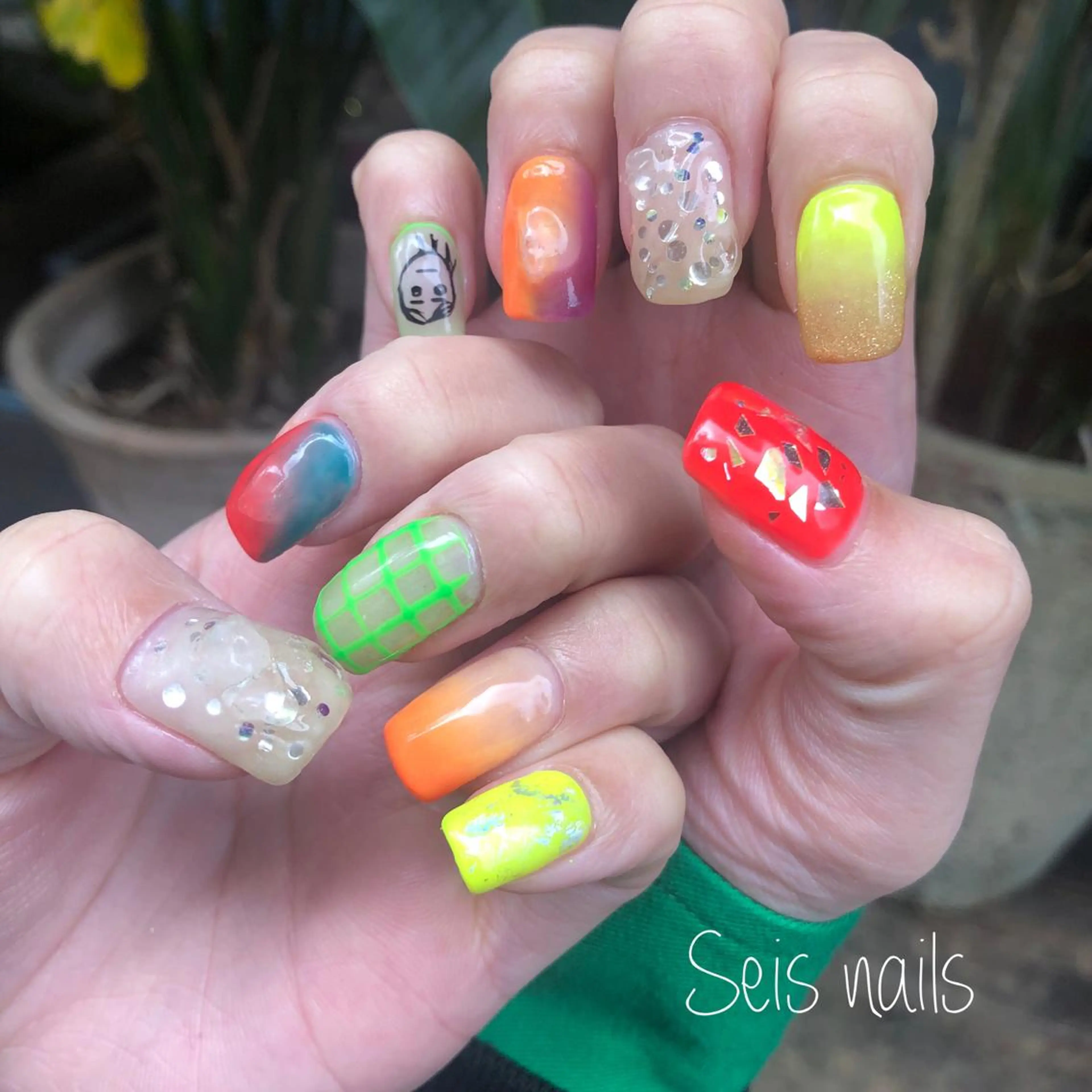 ネイル ハンドネイル Seis Shihoのネイルデザイン