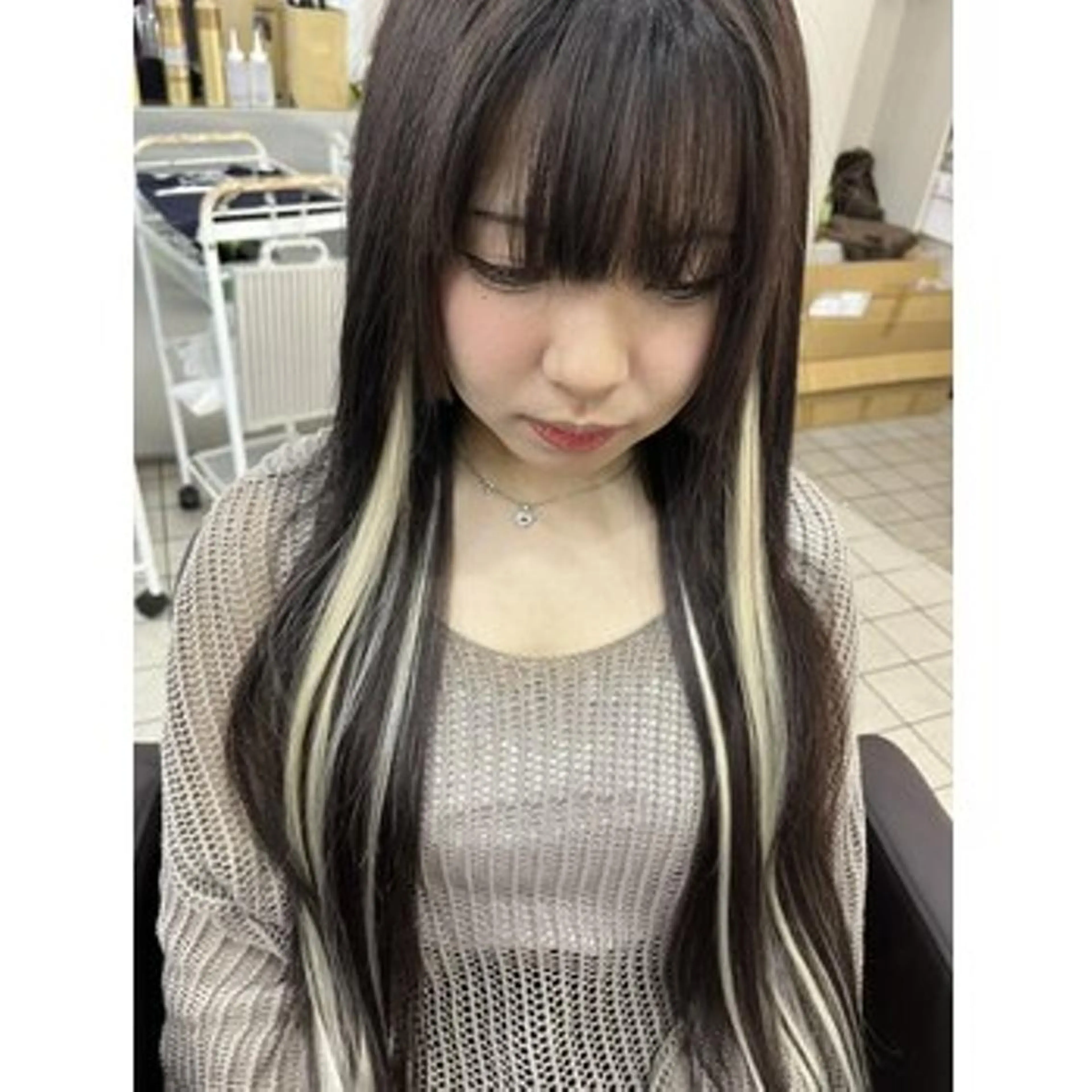 ロング ヘアアレンジ カラー シールエクステ アディクシーカラー バレイヤージュ ブリーチ ケアブリーチ エクステ LuciA\5900のヘアスタイル