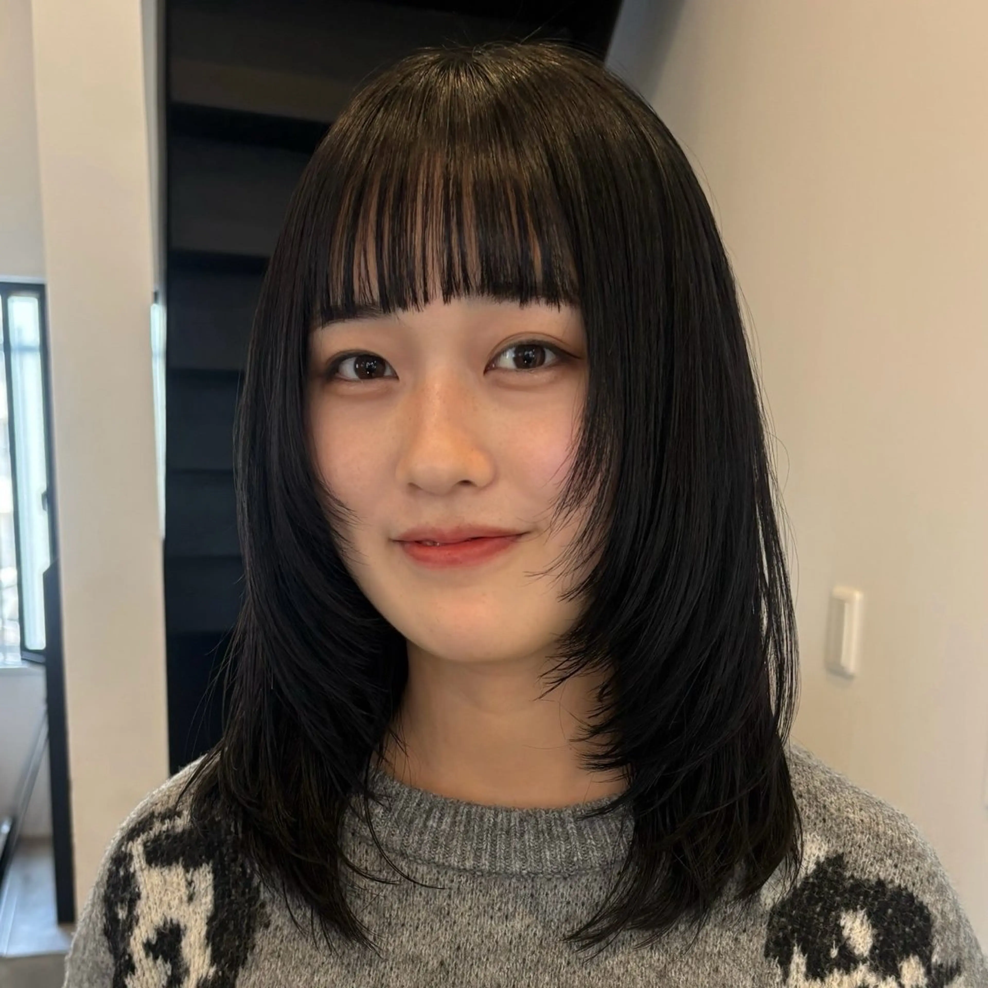 ミディアム レイヤーカット カット みさき/レイヤー/ハ イトーン指名No.1のヘアスタイル