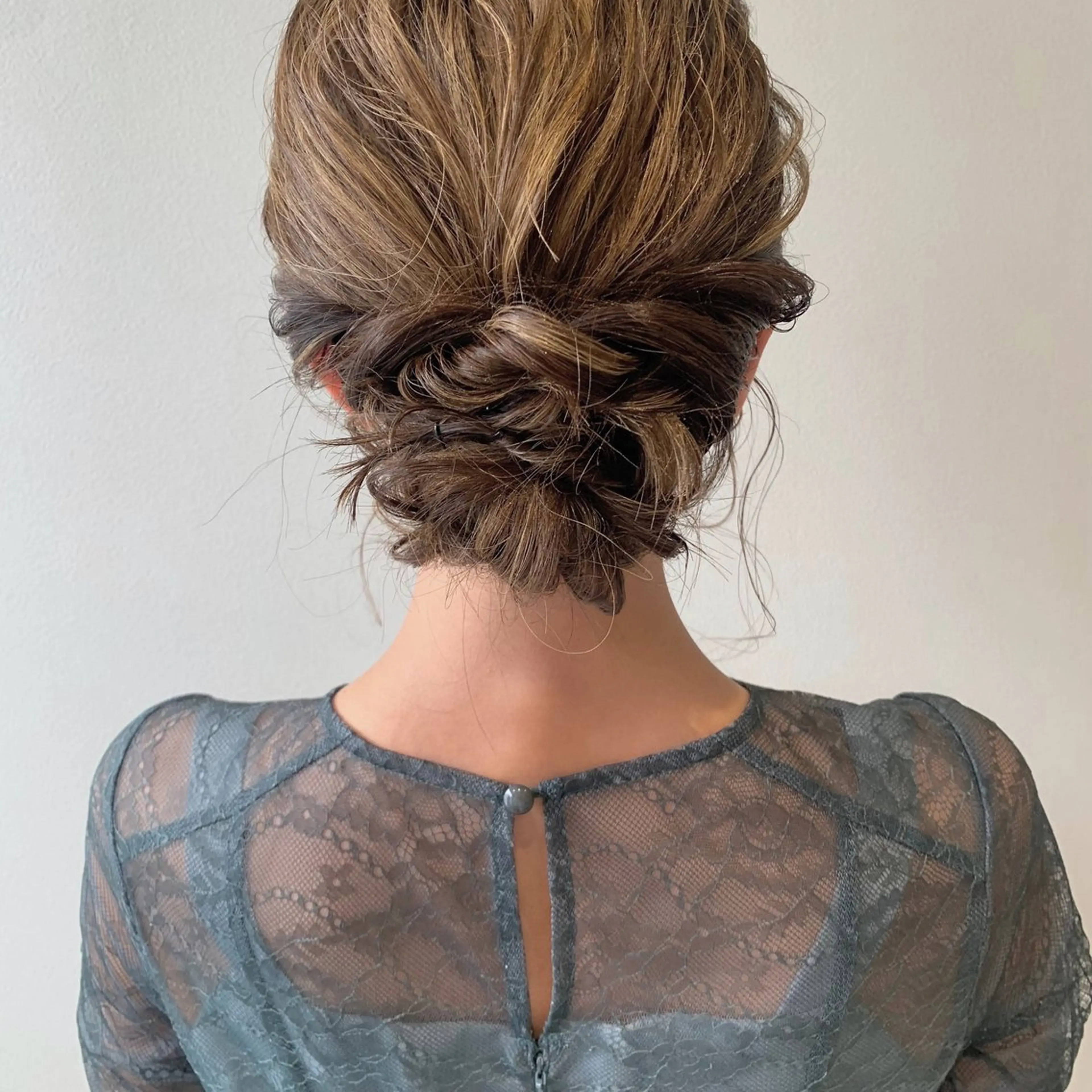 セミロング ヘアアレンジ 久保田 茜のヘアスタイル