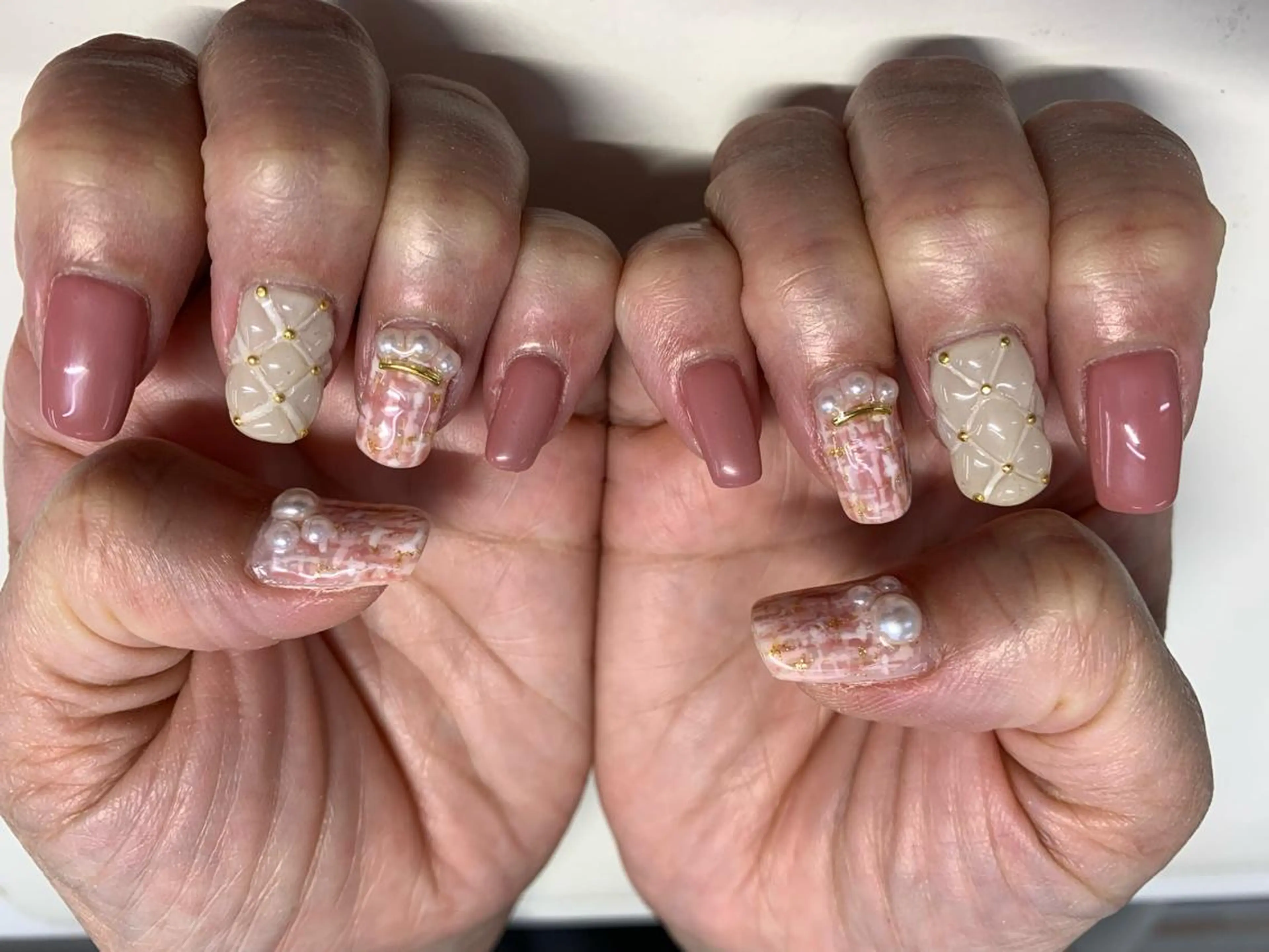 付け放題 持ち込み 2本リペア込み 当店ハードジェルオフ(長さ出し1本770円別途)の写真