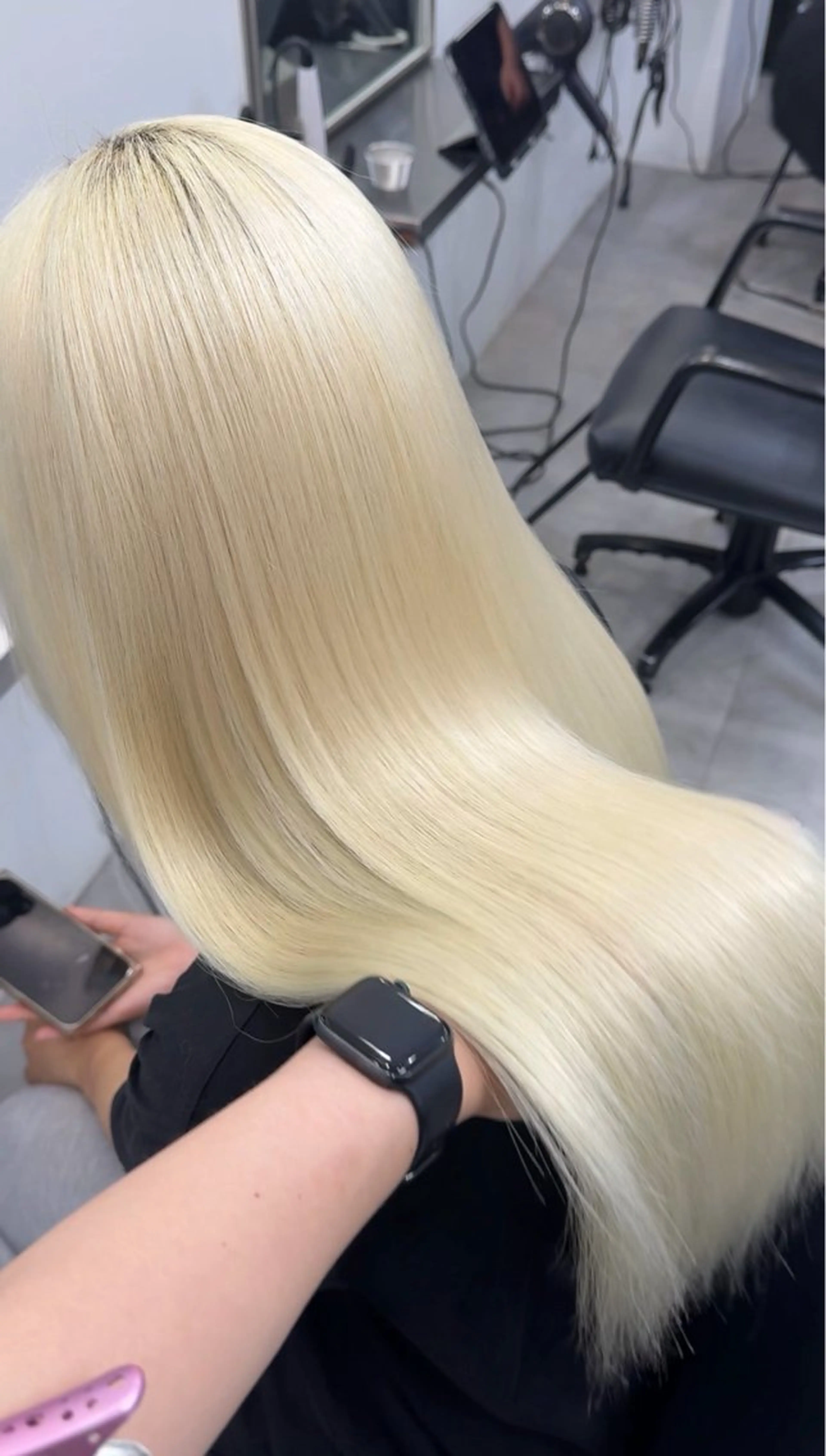 ロング カラー ブリーチ ブロンド ケアブリーチ ハイトーンカラー ヘアカラー GIMMICK pasha所属・蔭山 ゆきなのヘアスタイル