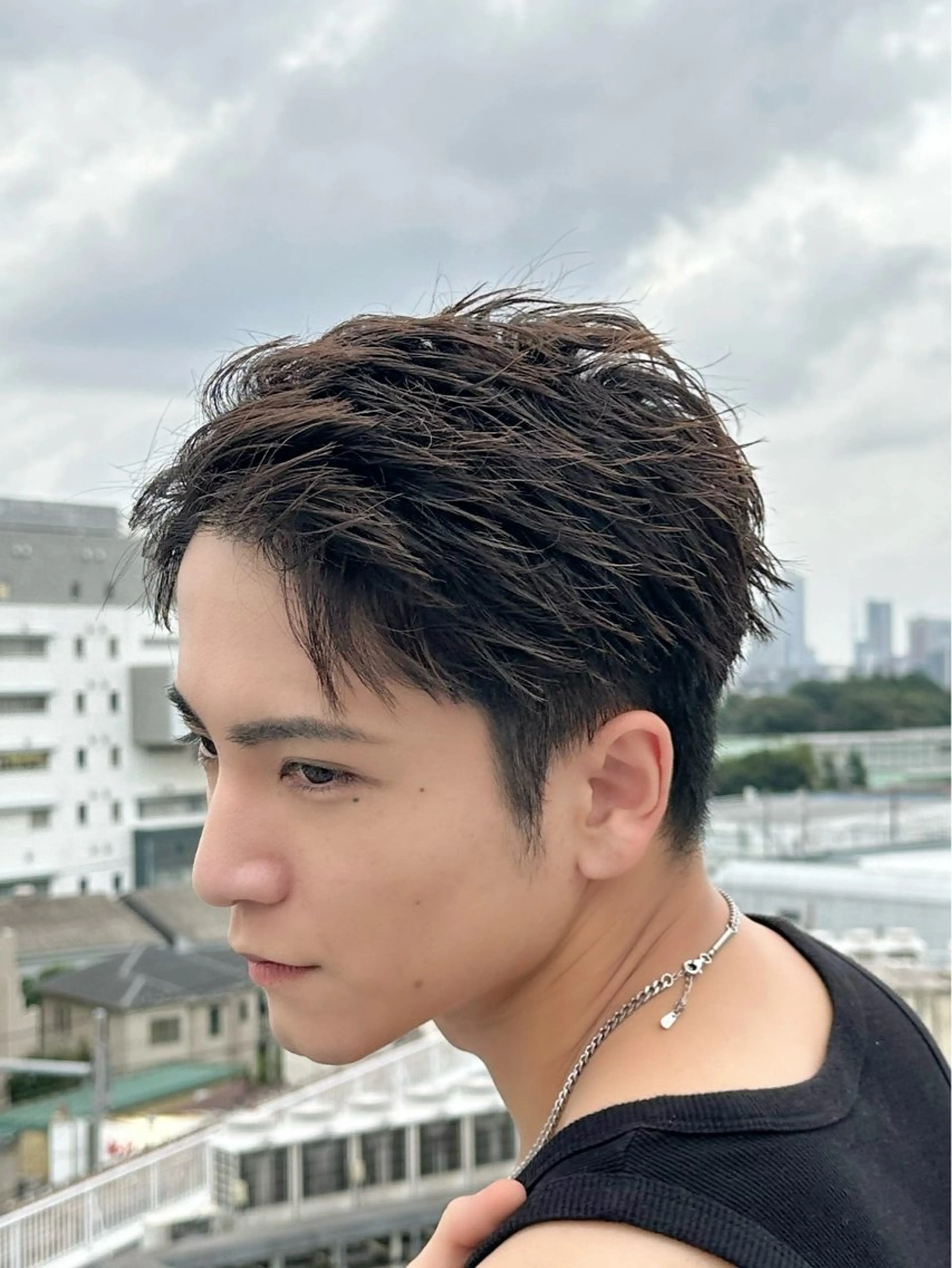 ショート パーマ メンズ アップバング フェザーパーマ メンズパーマ ショートヘア カット パーマ トリートメント フェザーパーマ職人 🪶ryosukeのヘアスタイル