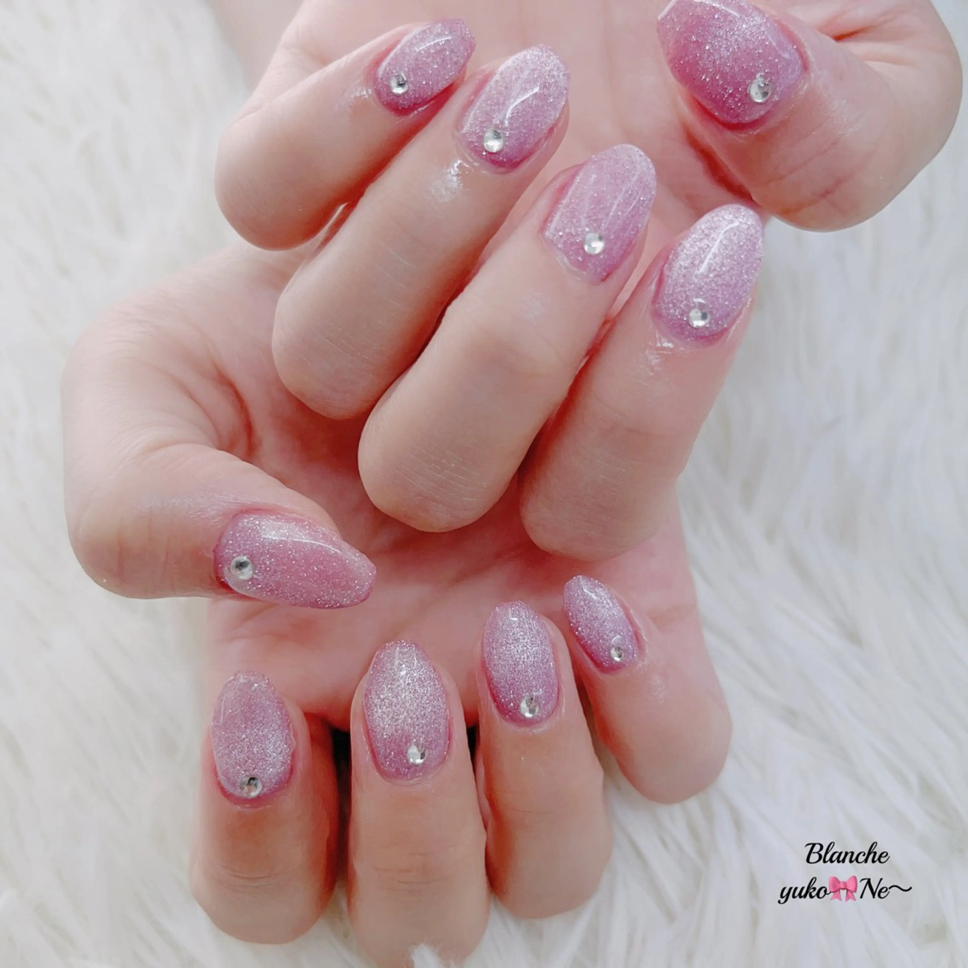 ネイル マグネットネイル ネイルサロン　Lian所属・Lian Yulilianのネイルデザイン