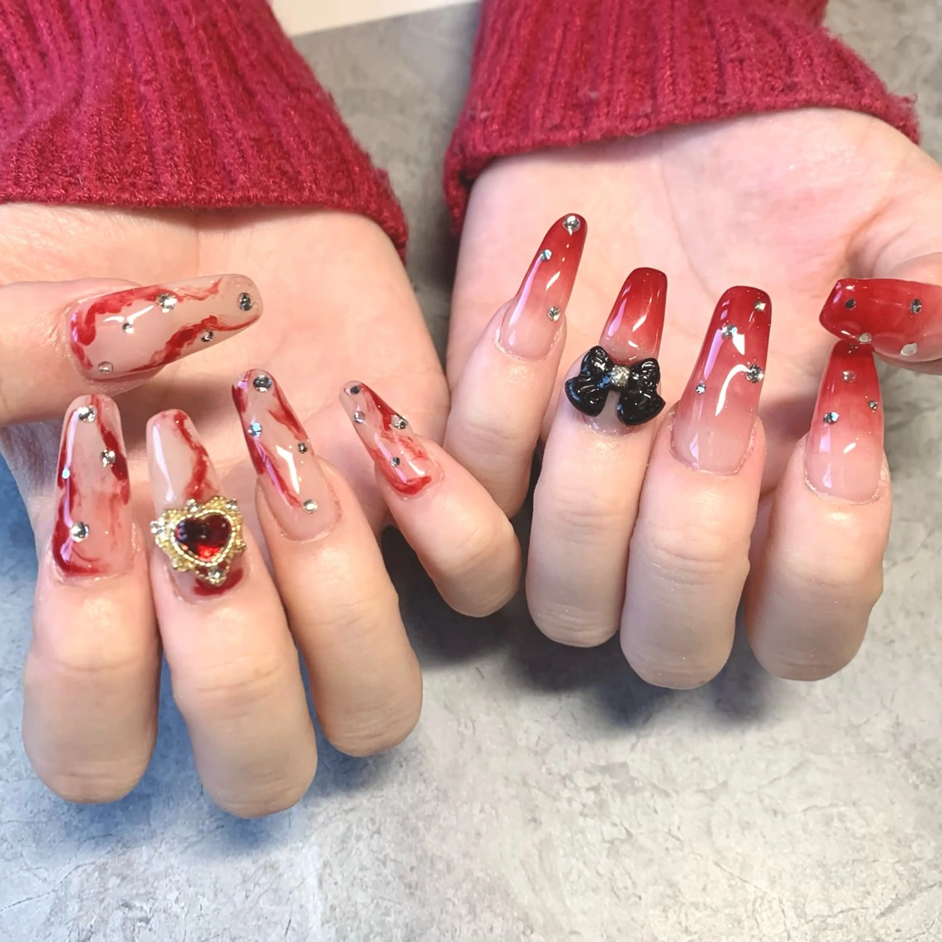 ネイル グラデーション ハート 韓国ネイル 赤色 リボン ハンドネイル Nail Salon Lillion【リリオン】所属・lillion karenのネイルデザイン