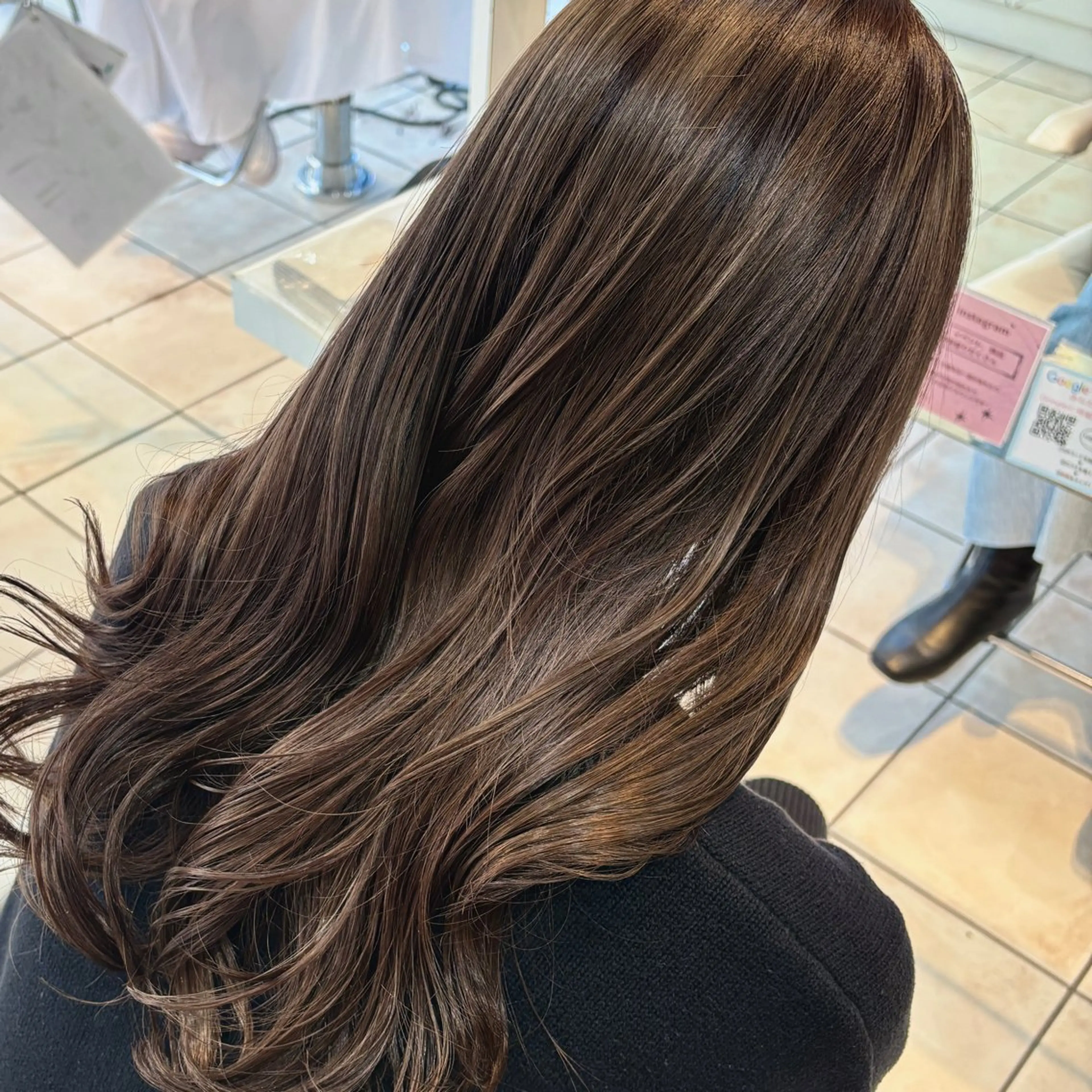 セミロング カラー カット ヘアカラー トリートメント ブリーチ/ヘアセット 【𝙍𝙞𝙣𝙤】のヘアスタイル