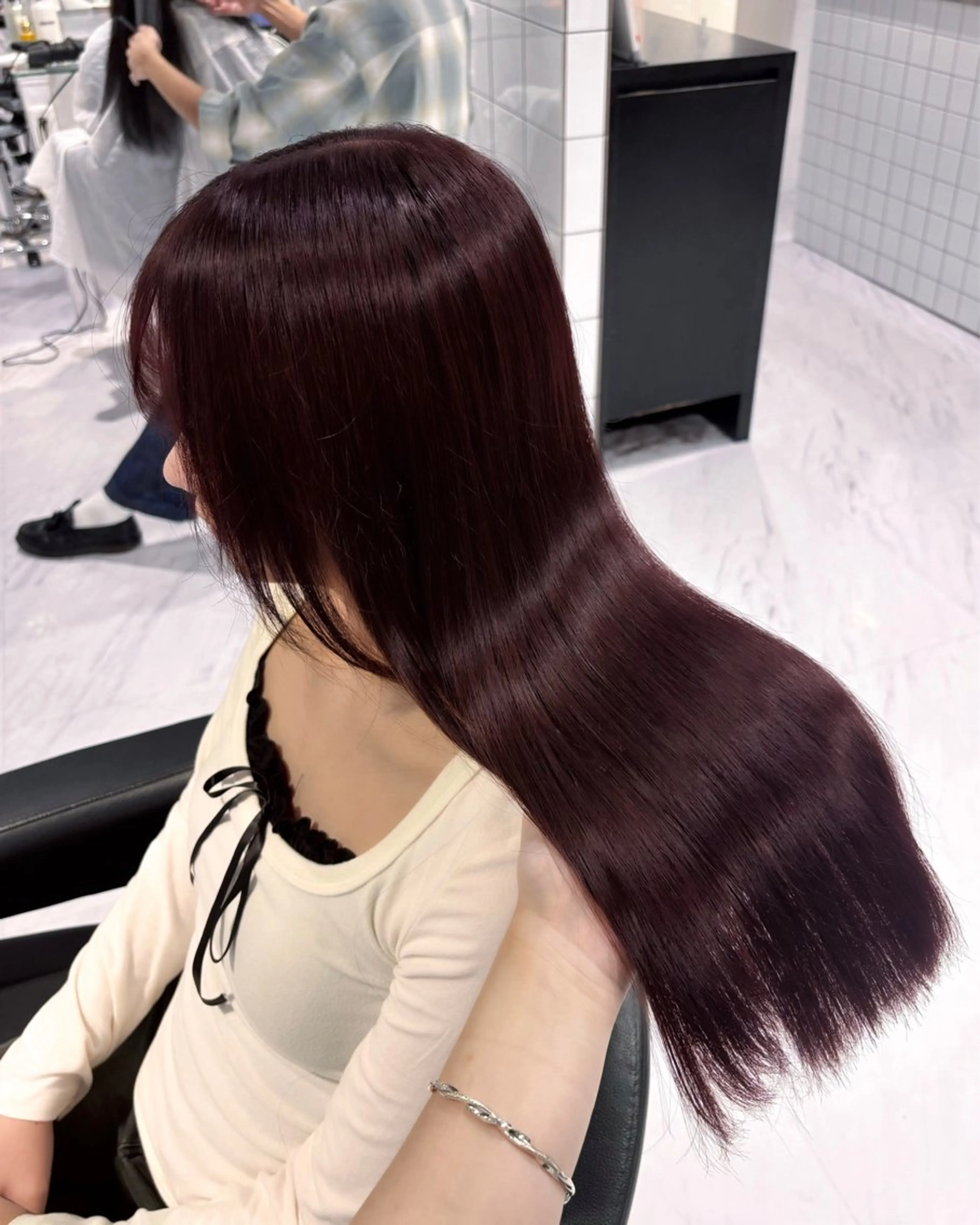 ロング カラー カット ヘアカラー トリートメント ヘッドスパ ヘアセット 表参道♡暗髪^ྀི 艶カラー♡アユミのヘアスタイル