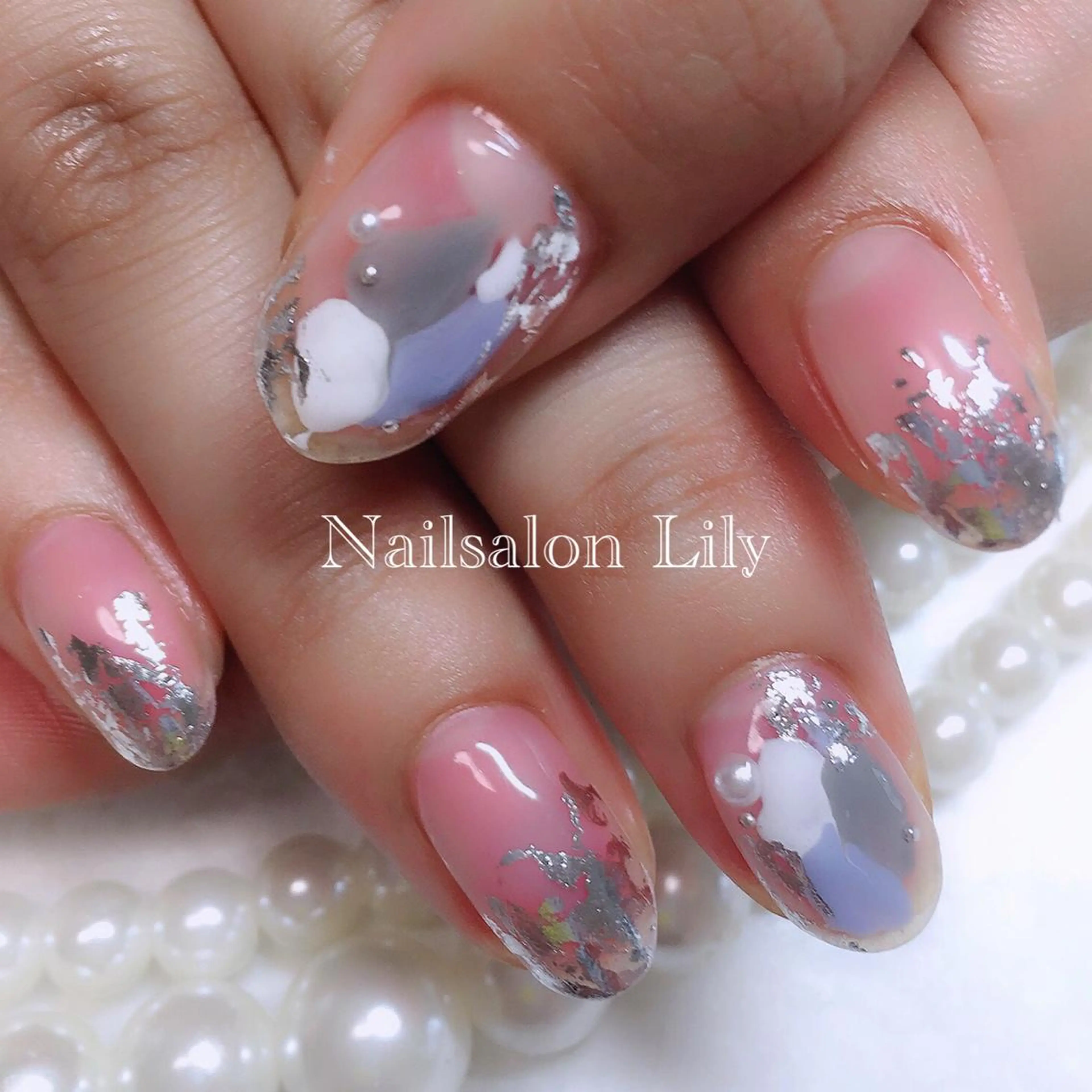 ネイル ニュアンスネイル Nailsalon Lilyのネイルデザイン