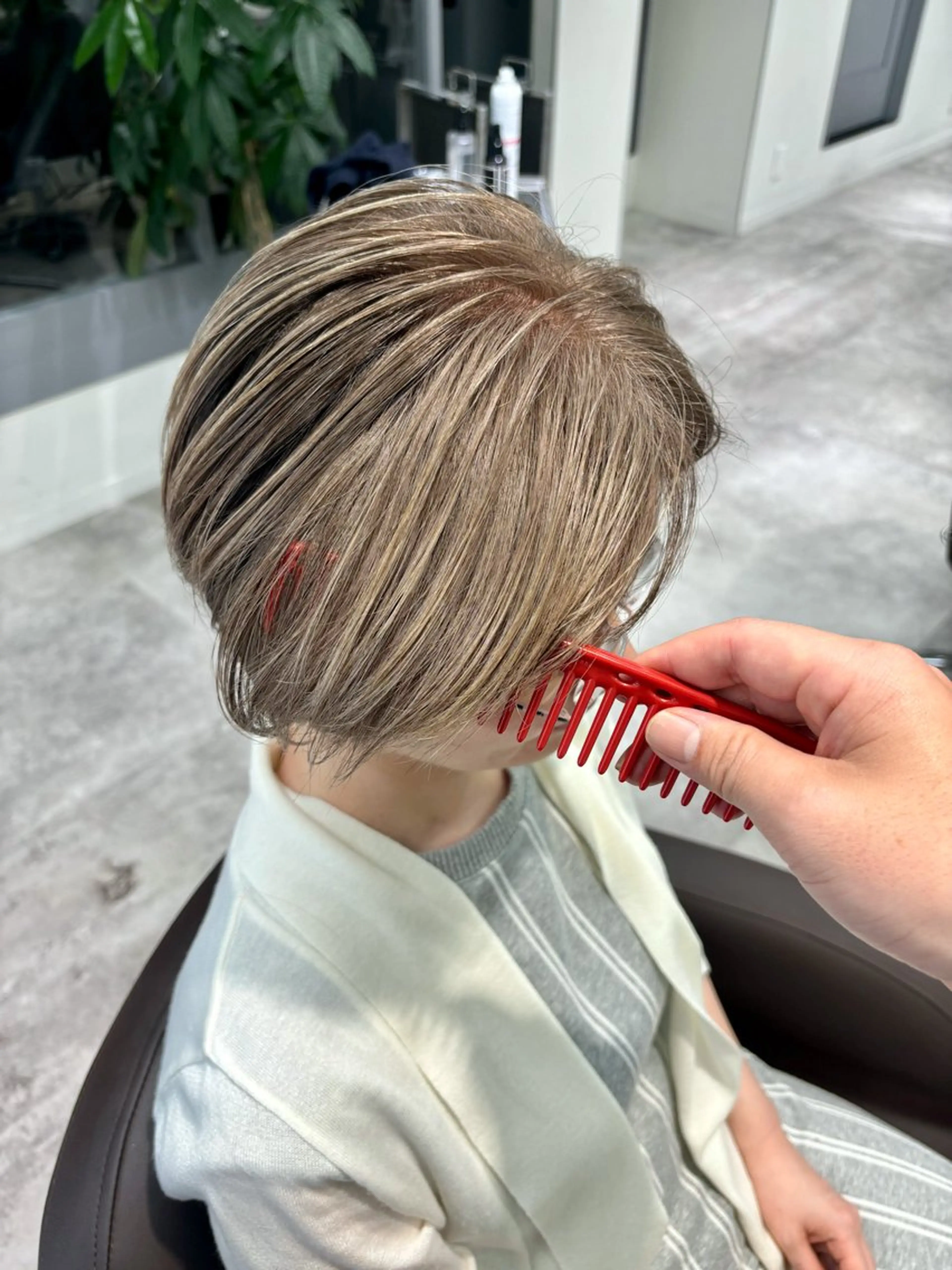 ショート ハイライト トリートメント GBG高崎店所属・白髪ぼかし専門/冨澤 優のヘアスタイル