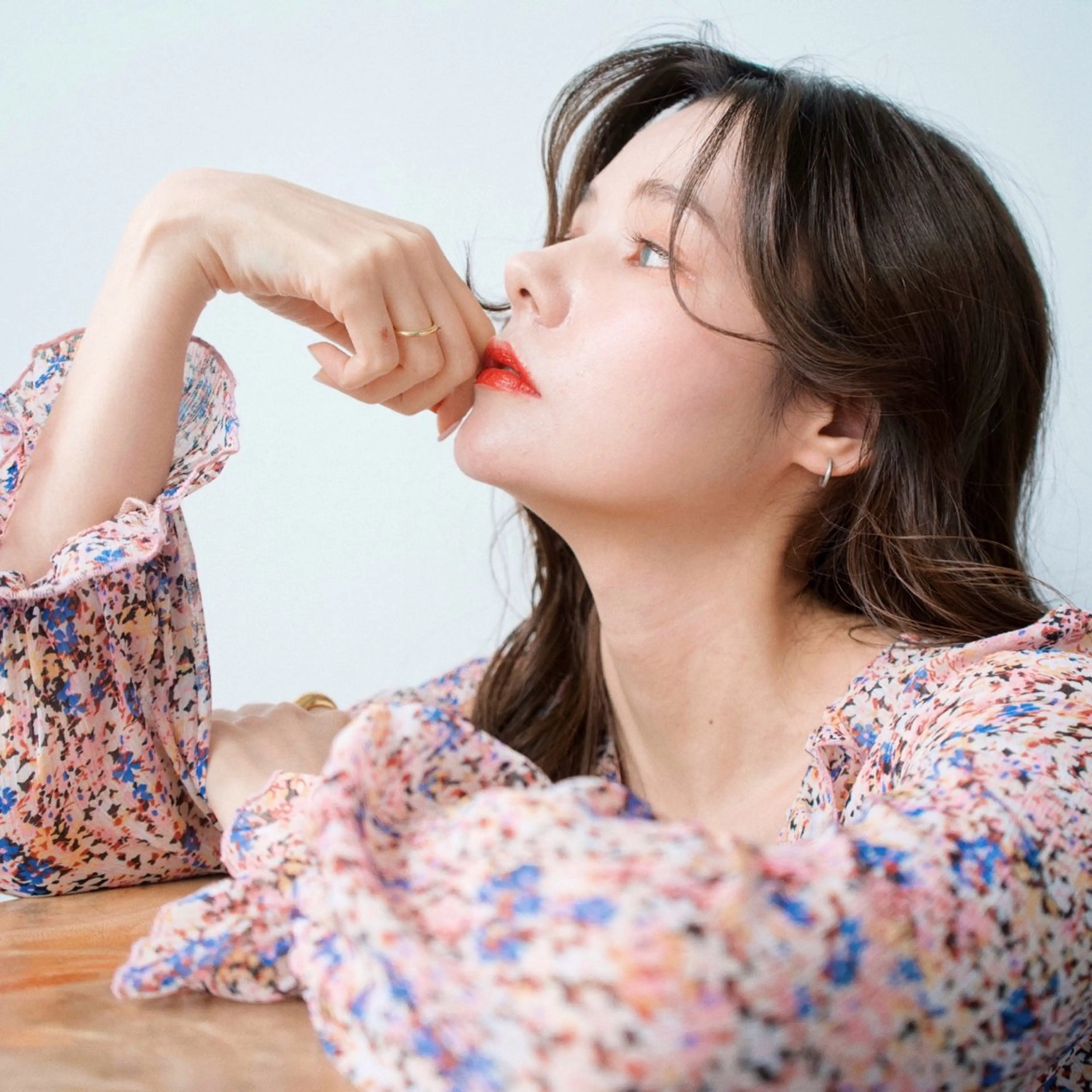 ロング カラー ヘアアレンジ CREAPY所属・日向野 利菜のヘアスタイル