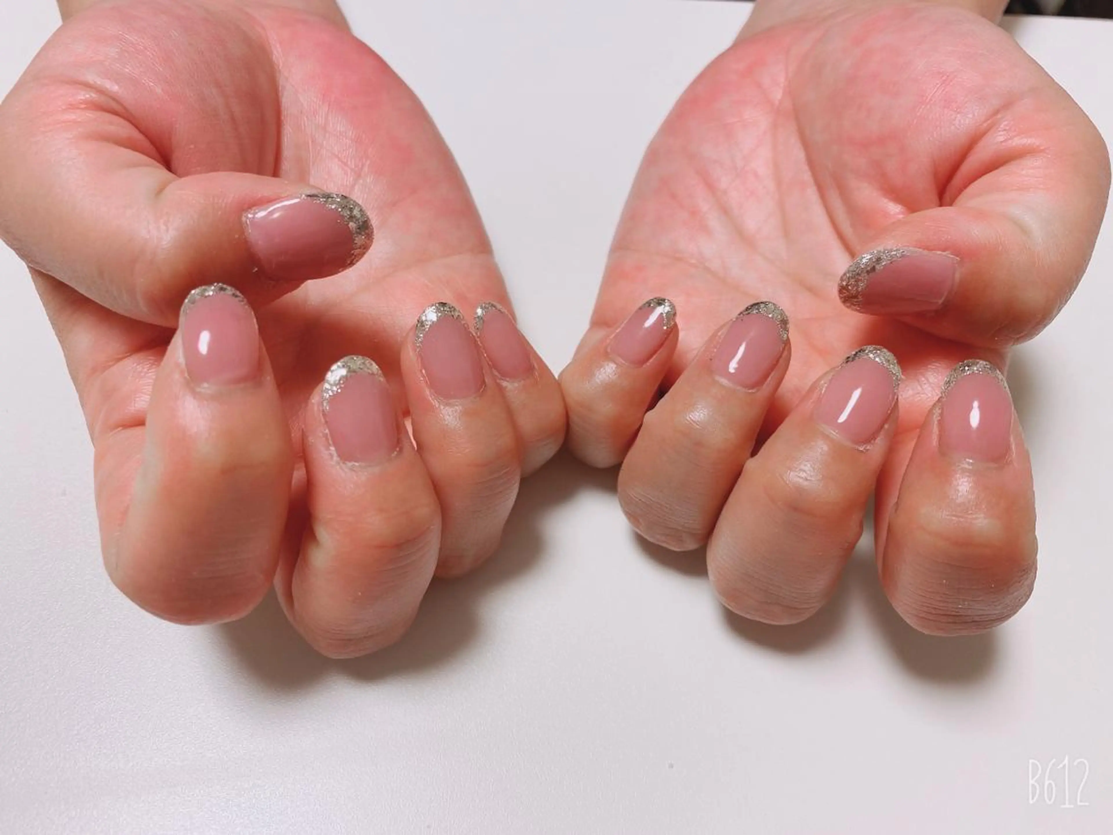 ネイル フレンチネイル ラメ(グリッター) VIST☆ ｍａｍｉのネイルデザイン