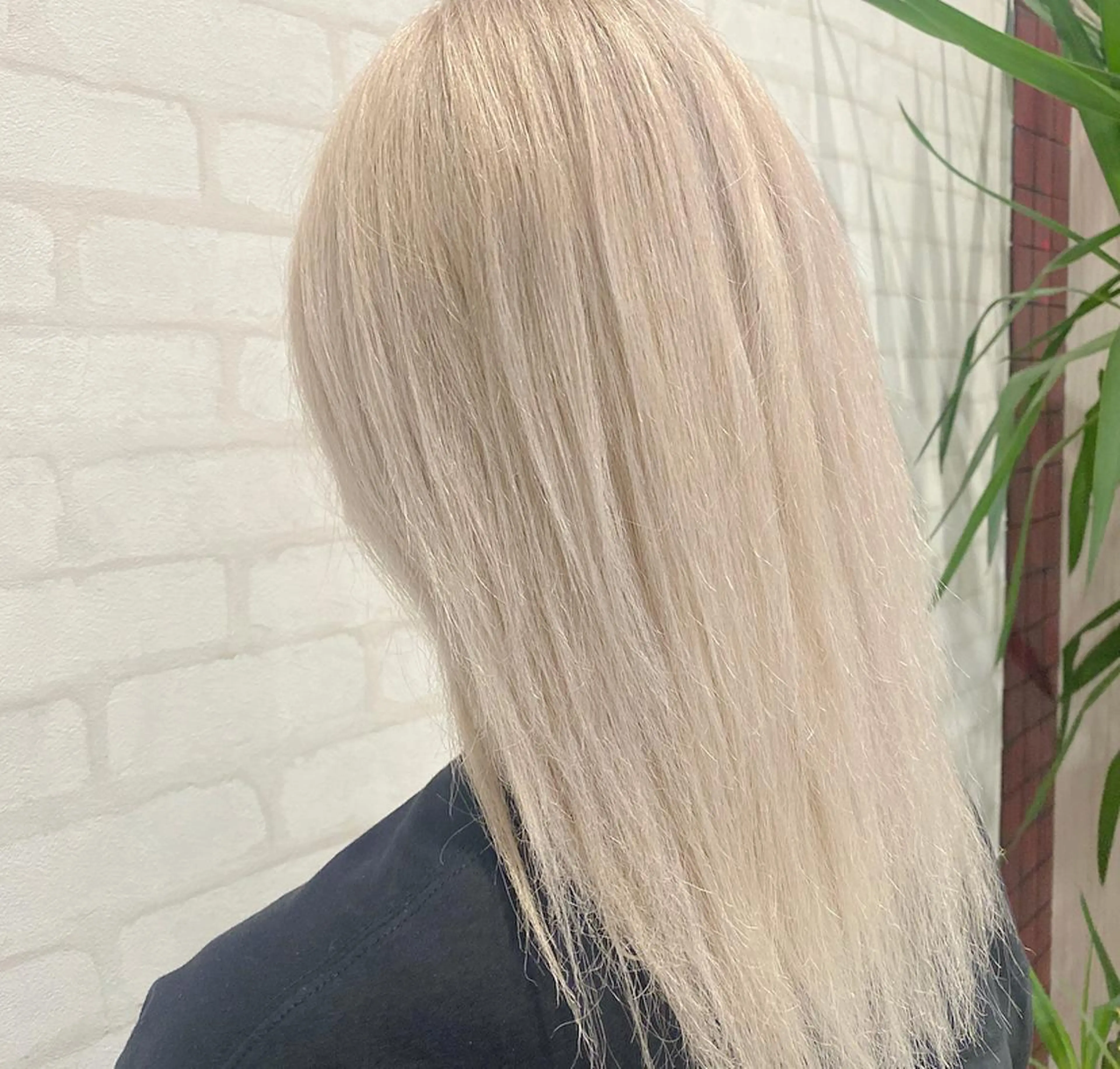 ミディアム カラー ノンダメージサロンBonheur銀座並木通り店所属・ULTOWA/銀座 ERIのヘアスタイル