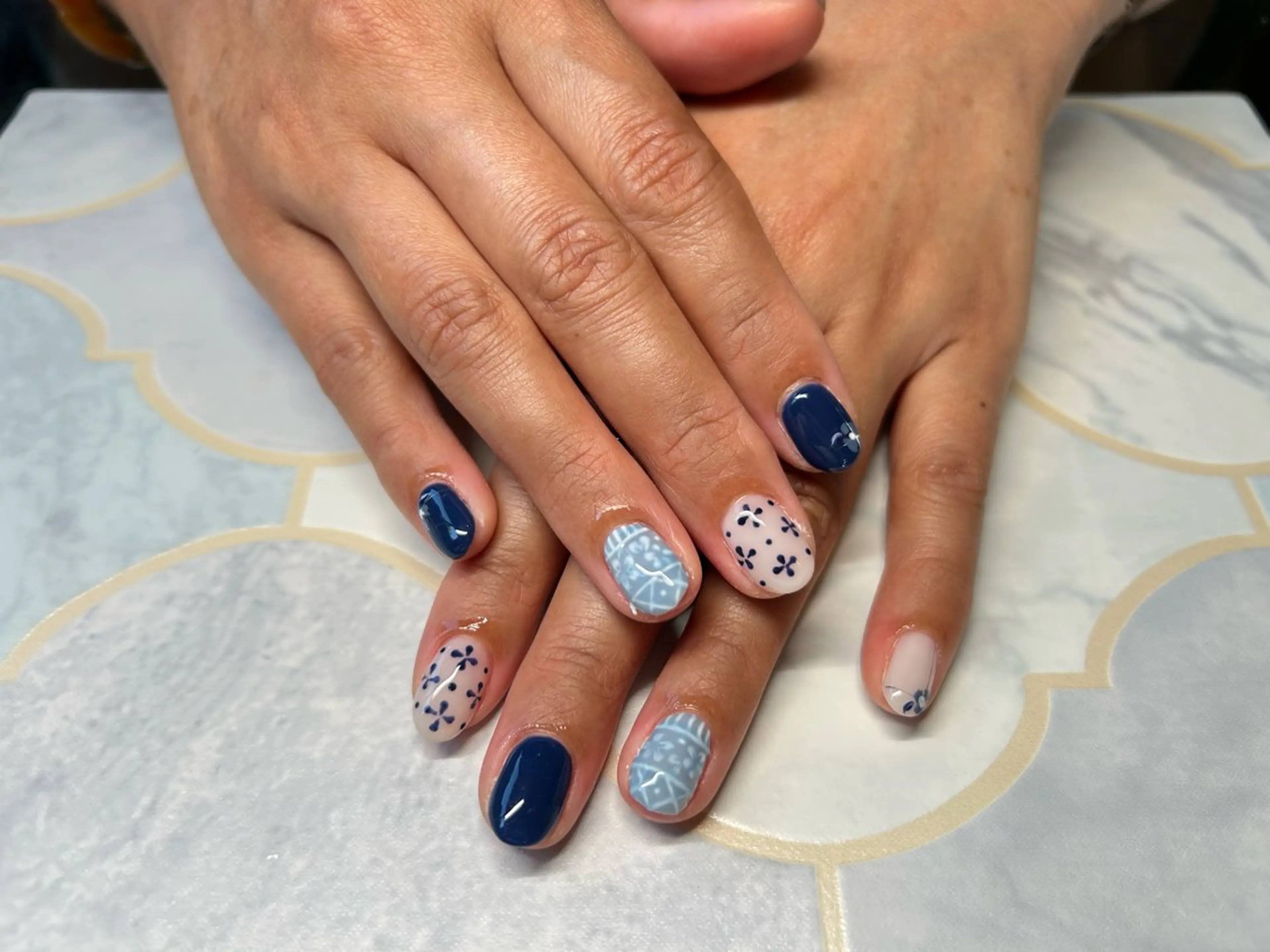 ネイル アートネイル ハンドネイル Lisa’s Salonのネイルデザイン