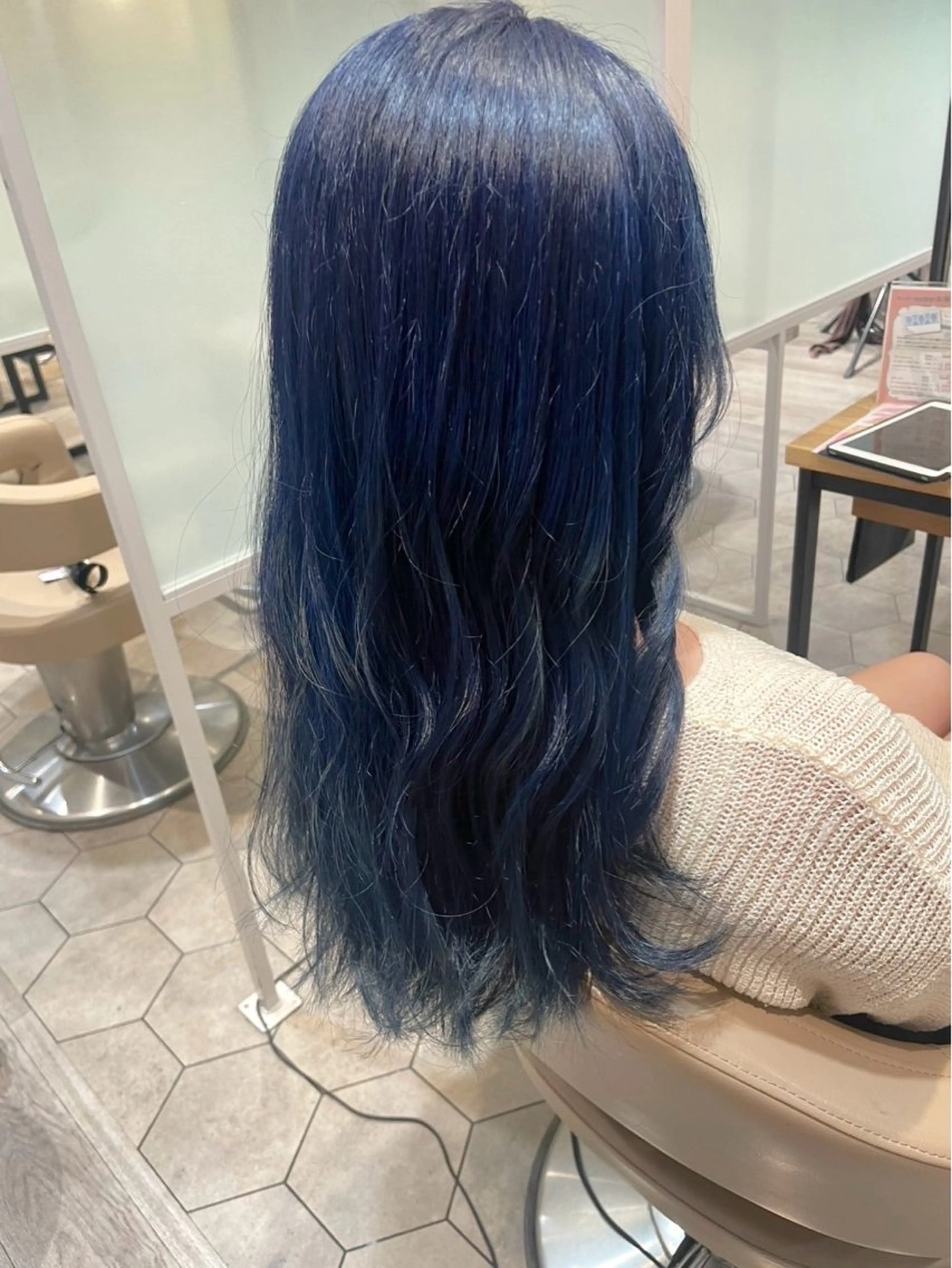 セミロング Earth日吉所属・✨髪質改善カラー✨ 赤味除去カラー／理久のヘアスタイル