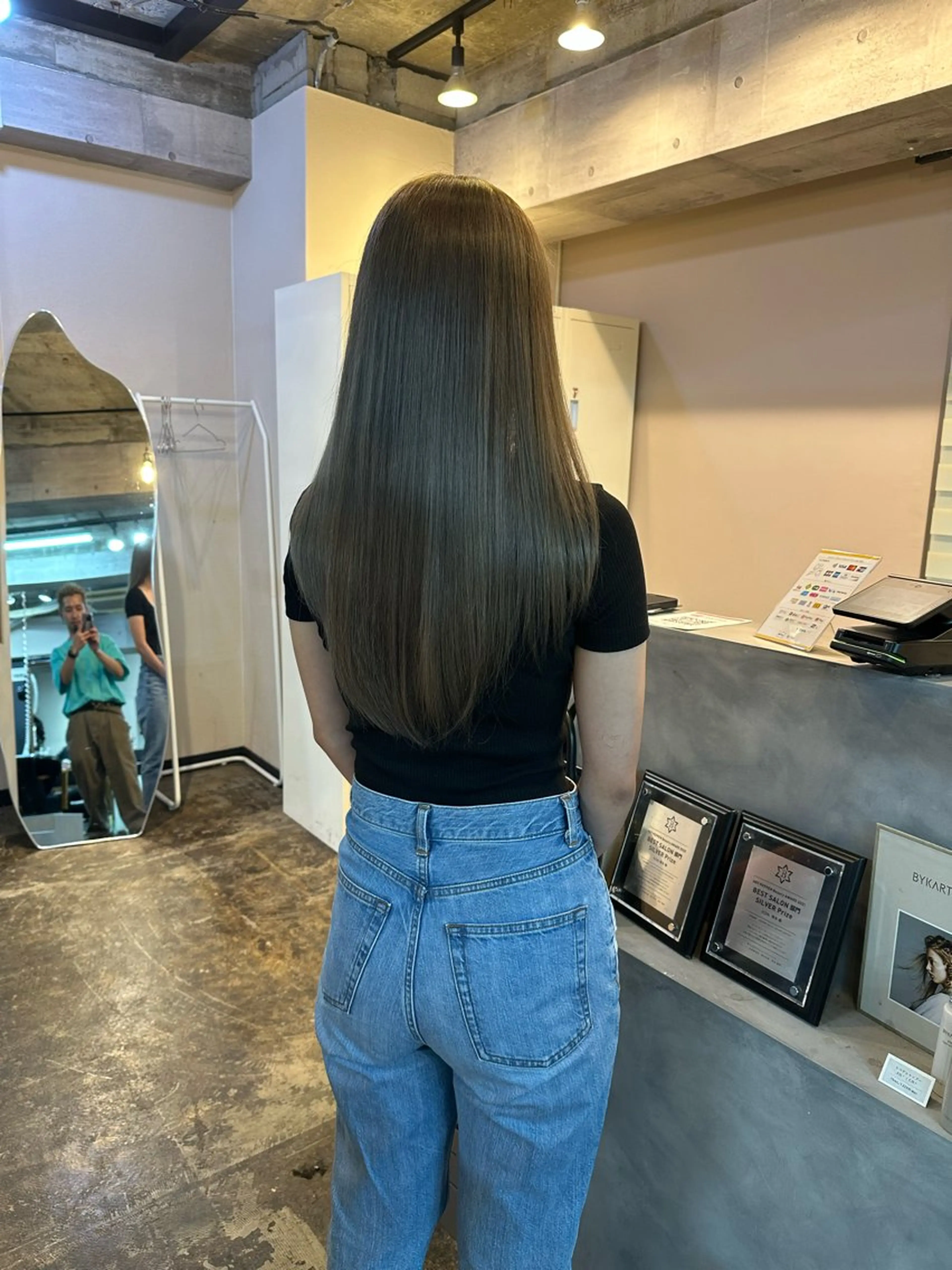 ロング DopeLIT モデル募集中のヘアスタイル