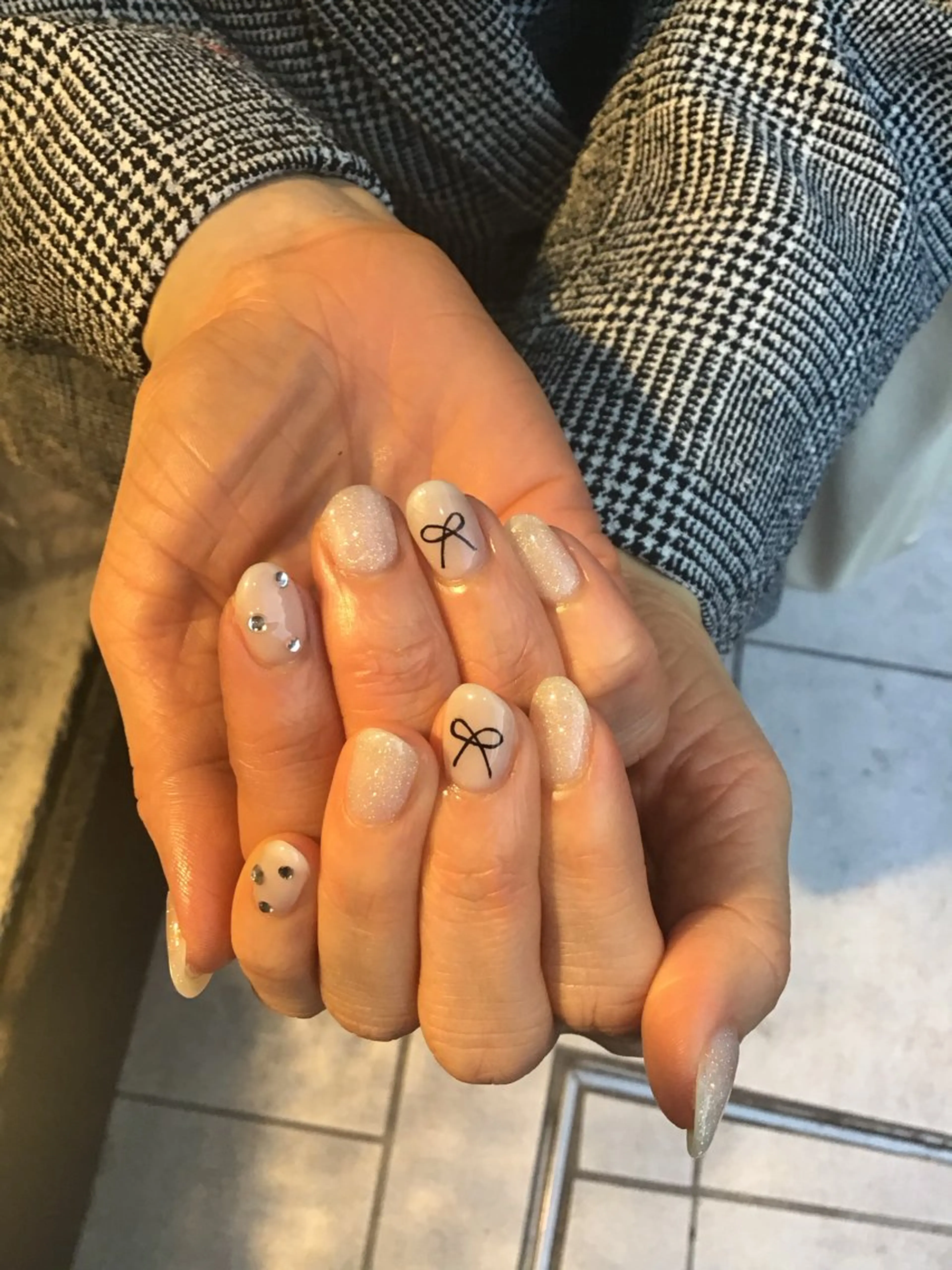 ネイル アートネイル ハンドネイル Nest 蜂谷のネイルデザイン