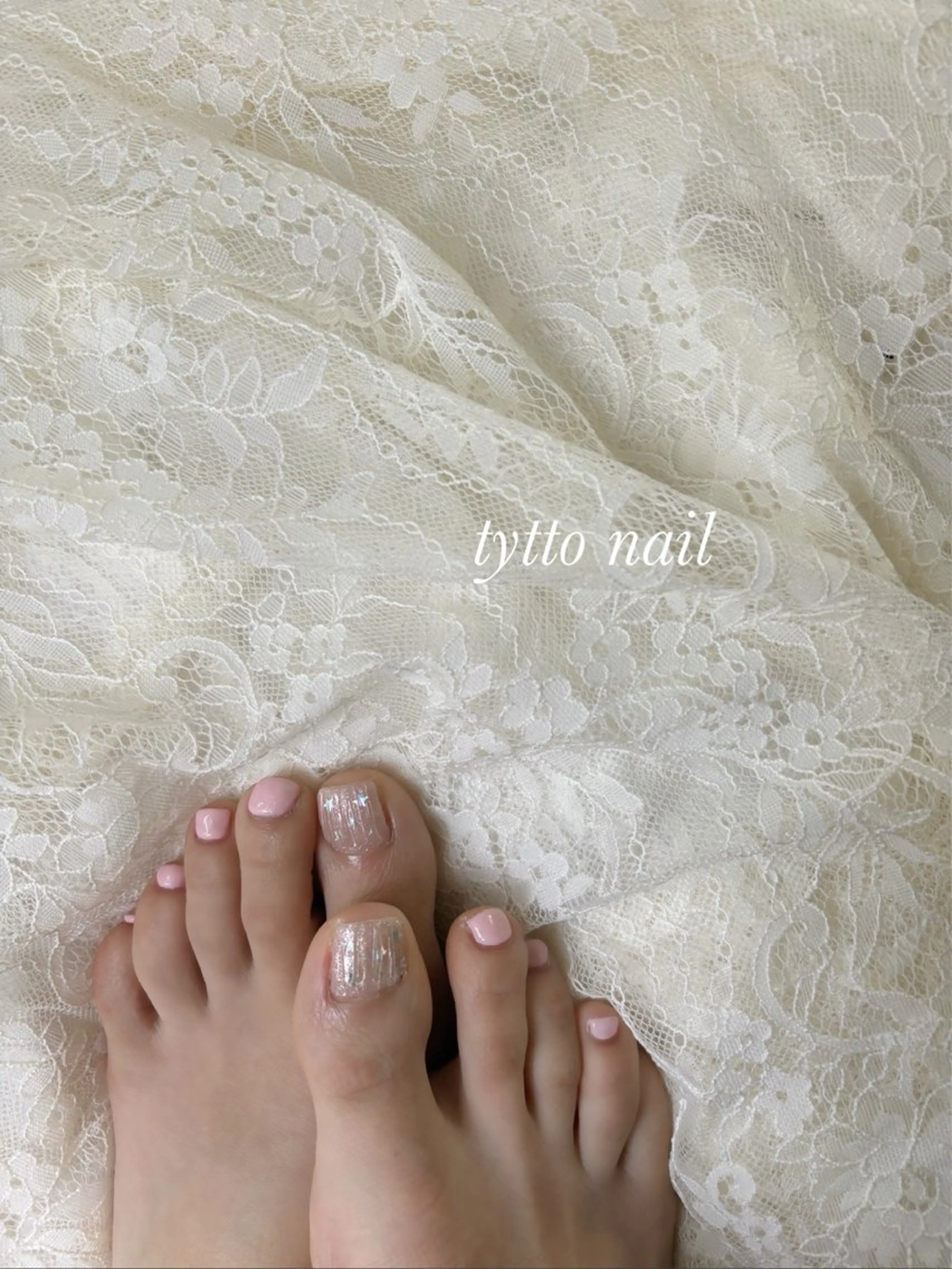 ネイル フラッシュネイル フットネイル キラキラネイル ラメ(グリッター) オフィスネイル フットネイル tytto nail ❤︎‪‪eri‪‪のネイルデザイン